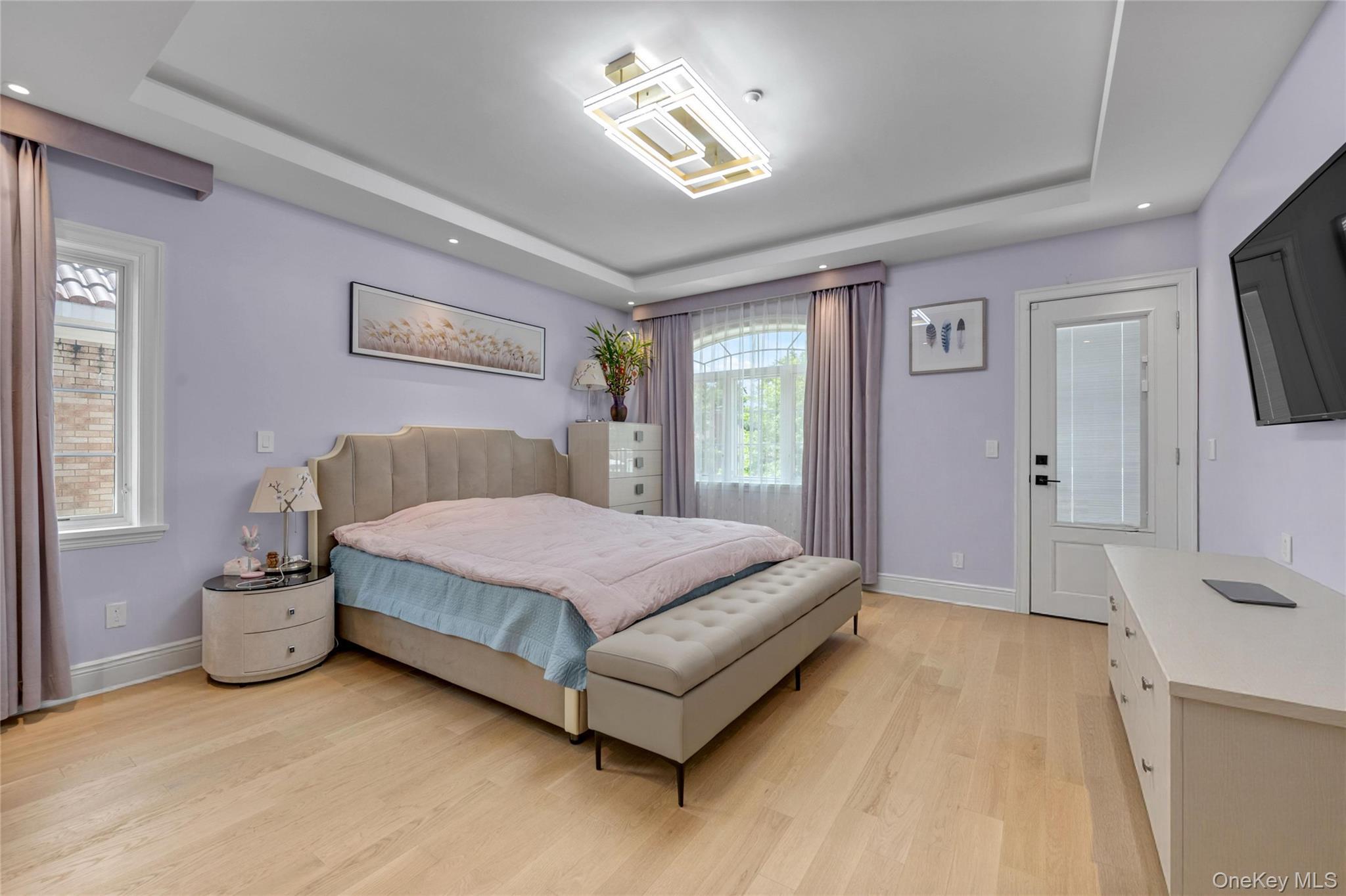 Single Family 85th Avenue  Queens, NY 11427, MLS-1041652-20