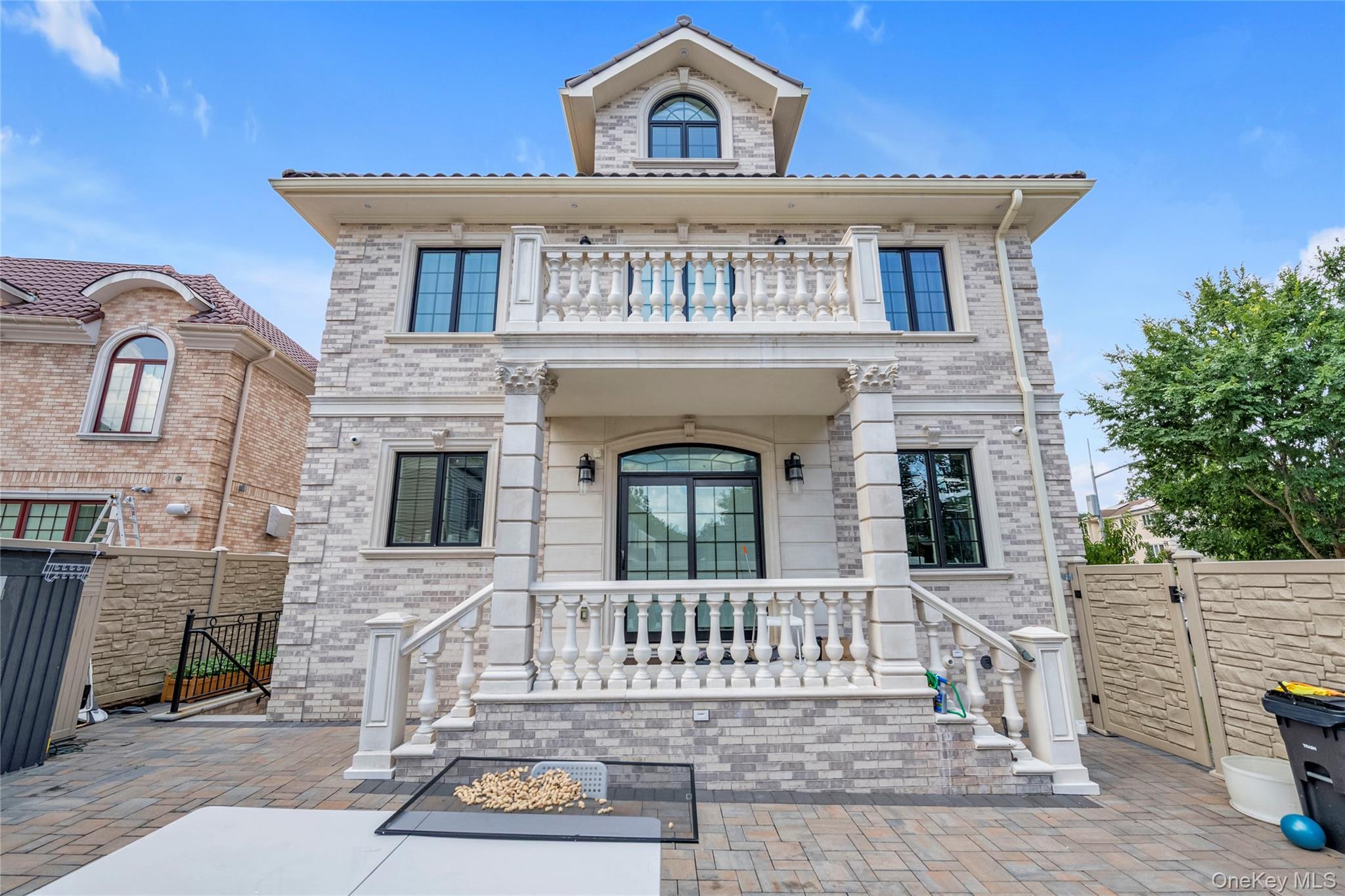 Single Family 85th Avenue  Queens, NY 11427, MLS-1041652-3