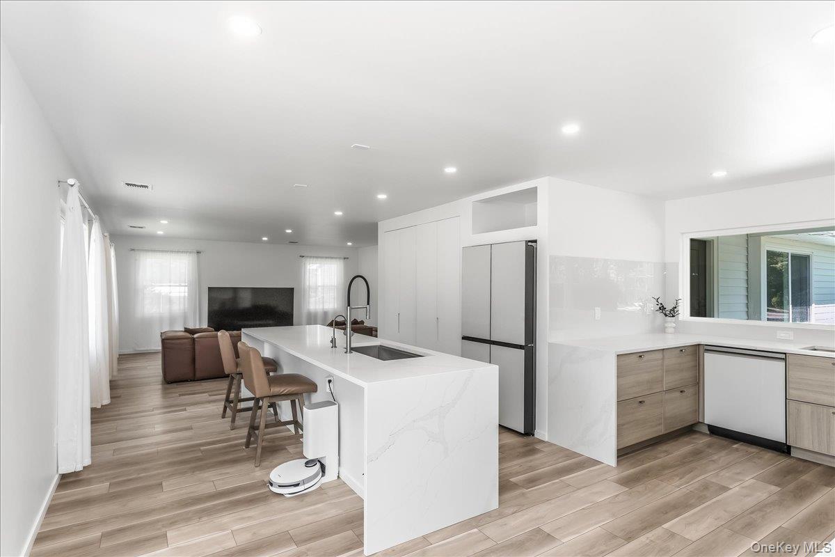 Single Family Empire Court  Suffolk County, NY 11746, MLS-1041653-13