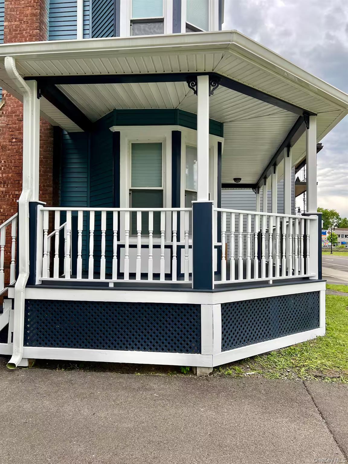 Single Family E Saint James Street  Ulster County, NY 12401, MLS-1041654-26