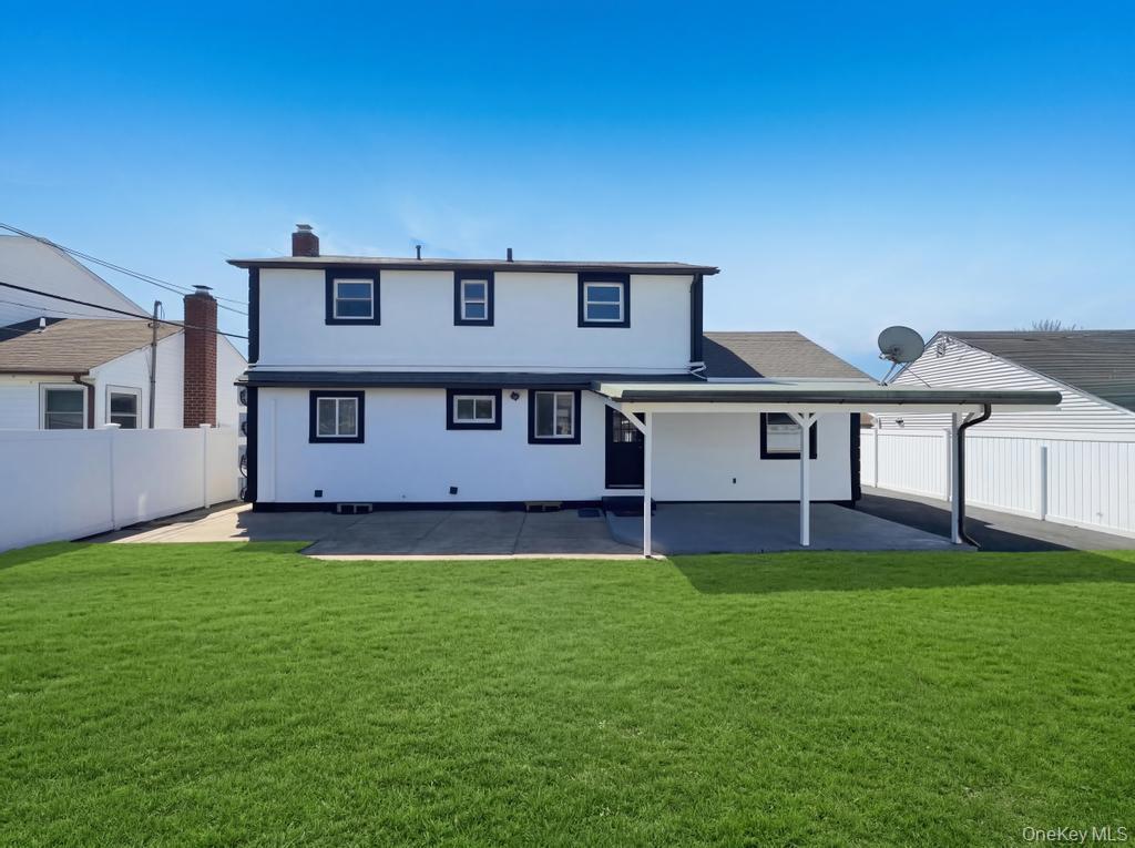 Single Family Cheshire Road Nassau County, NY 11714, MLS-1041655-3