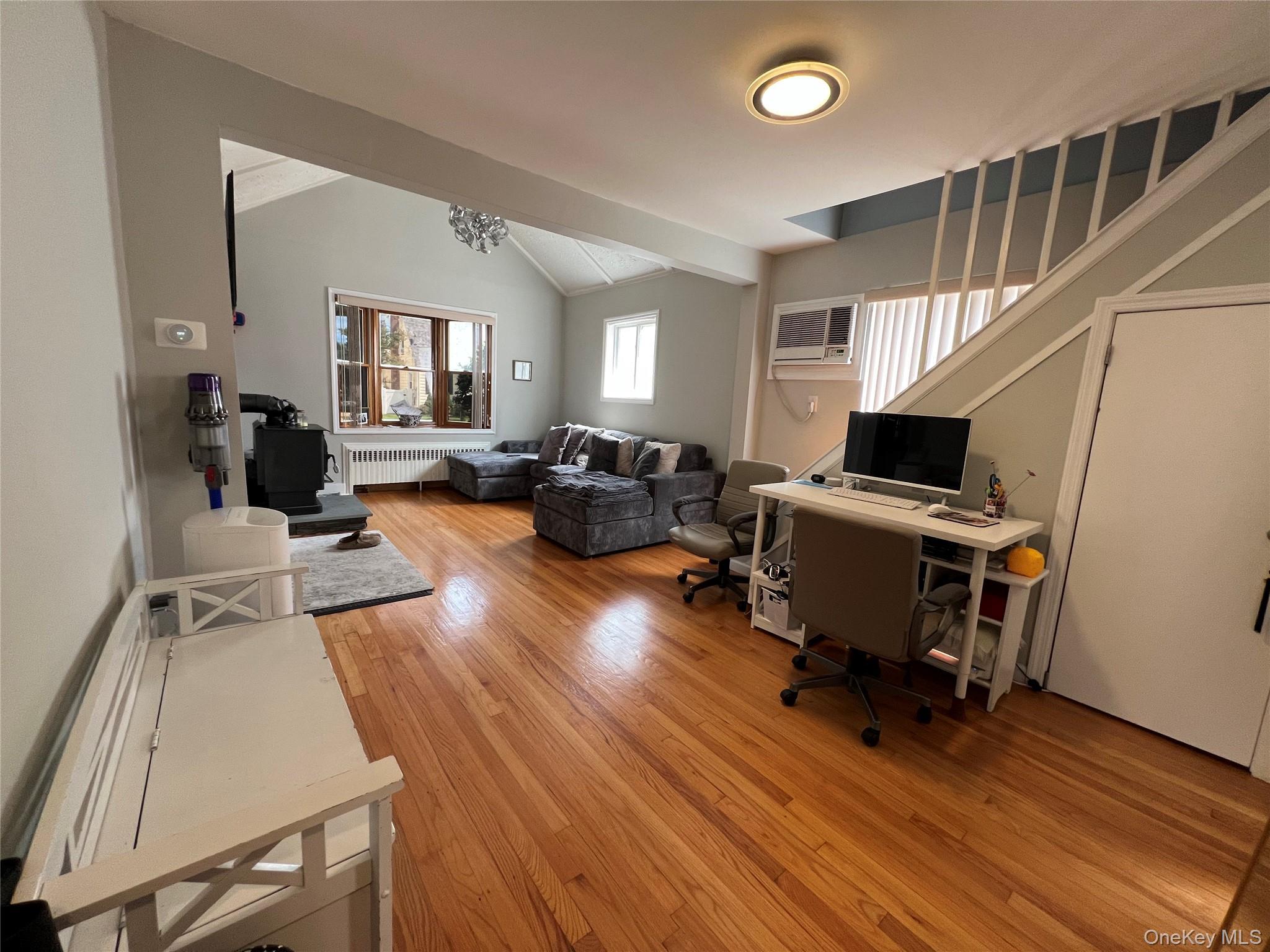 Single Family Maplegrove Avenue  Nassau County, NY 11553, MLS-1041659-6
