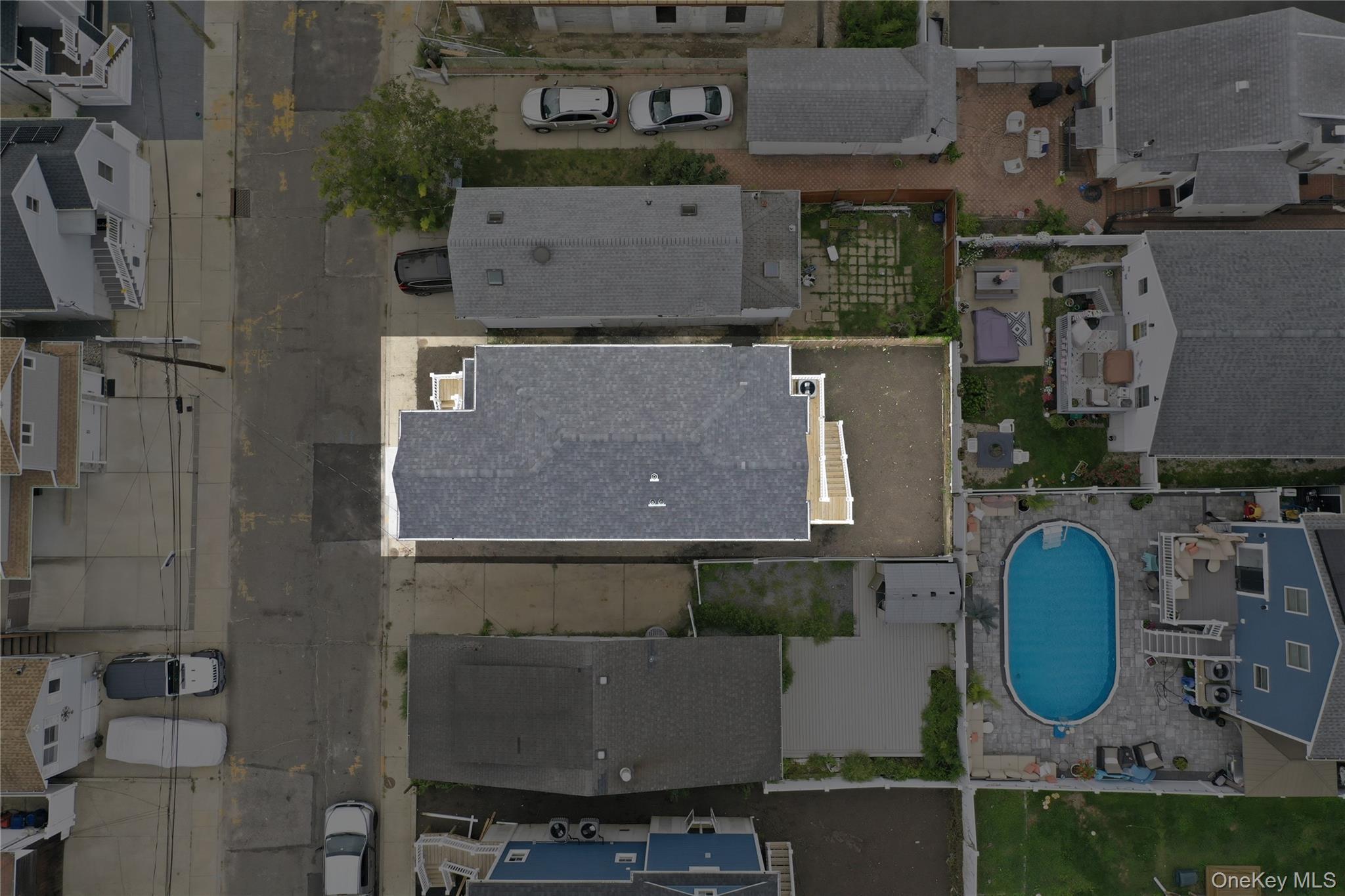 Single Family James Street S  Nassau County, NY 11518, MLS-1041666-18