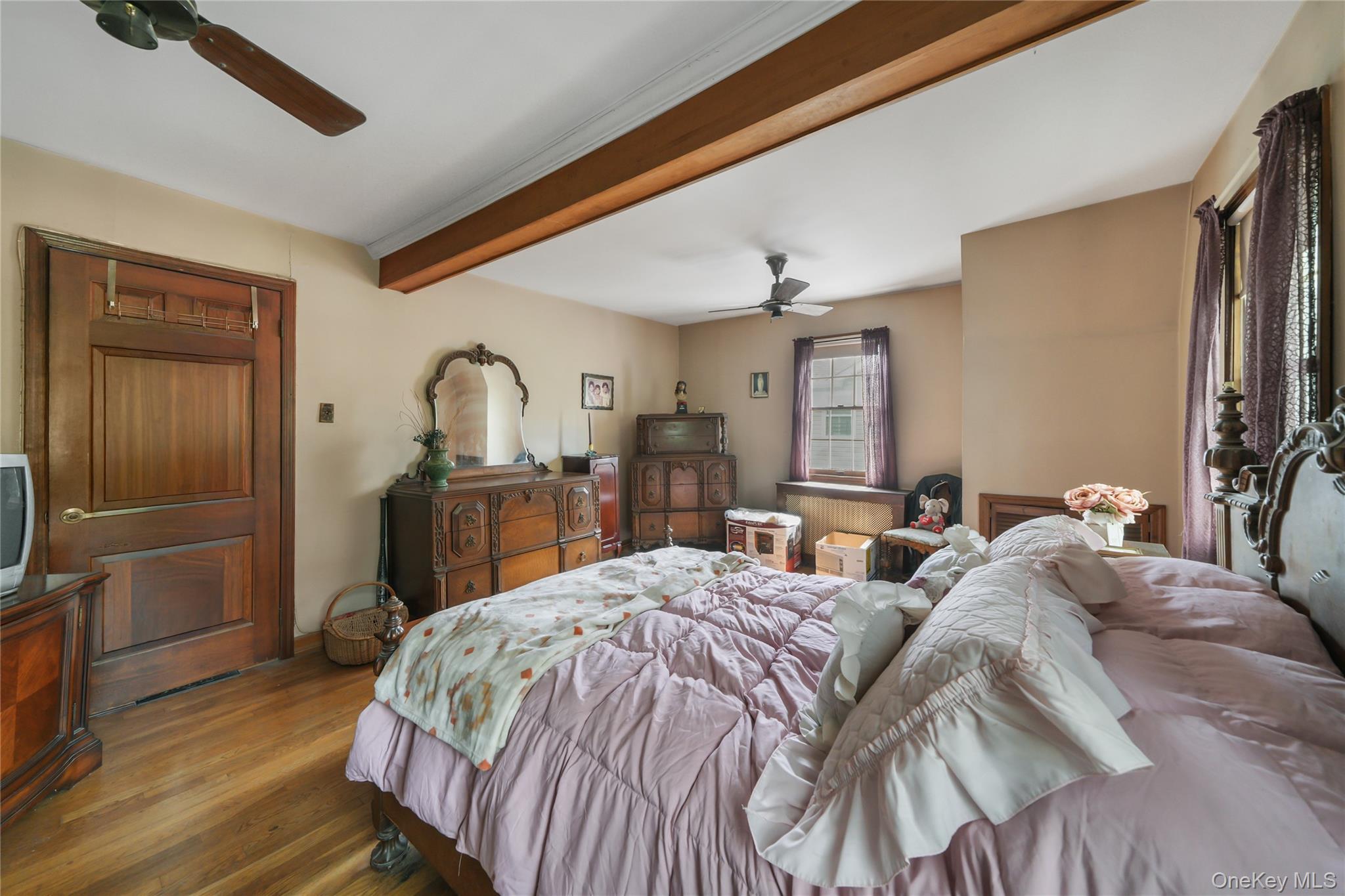 Single Family Throggs Neck Expressway Bronx, NY 10465, MLS-1041683-18