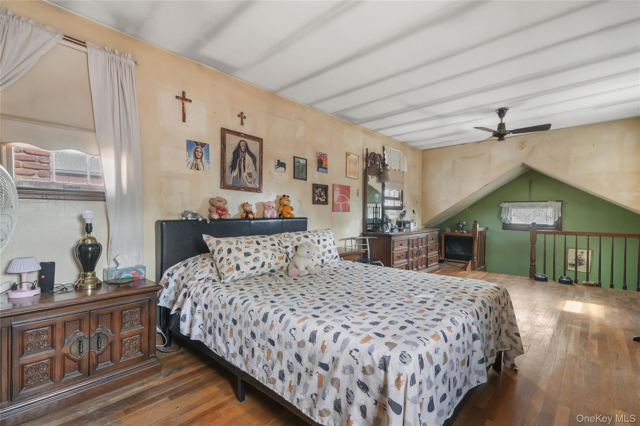Single Family Throggs Neck Expressway Bronx, NY 10465, MLS-1041683-23