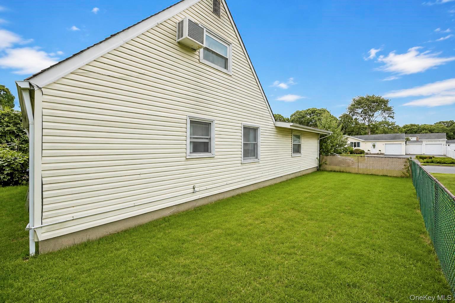 Single Family Imperial Drive Suffolk County, NY 11784, MLS-1041693-45