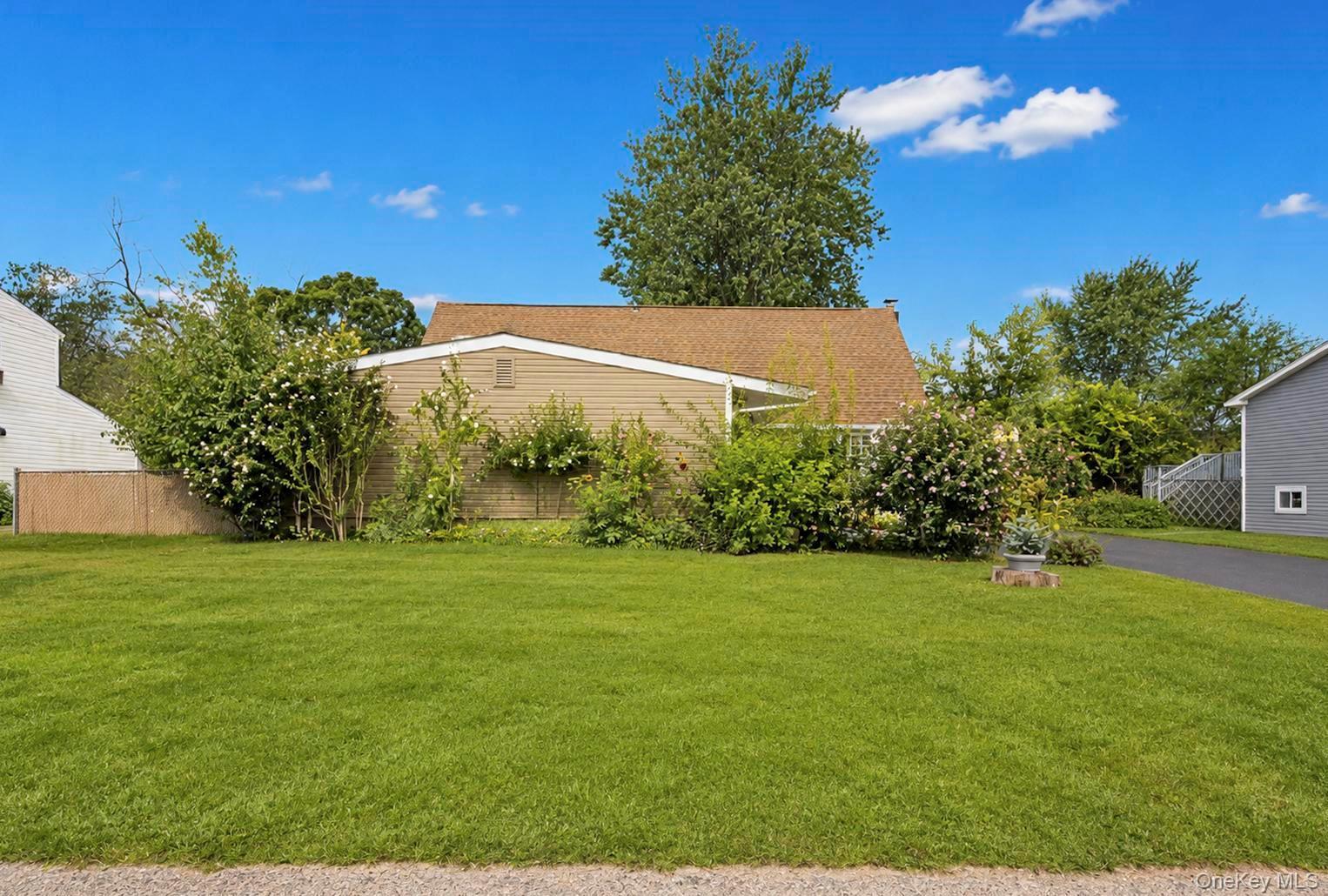 Single Family Imperial Drive Suffolk County, NY 11784, MLS-1041693-48