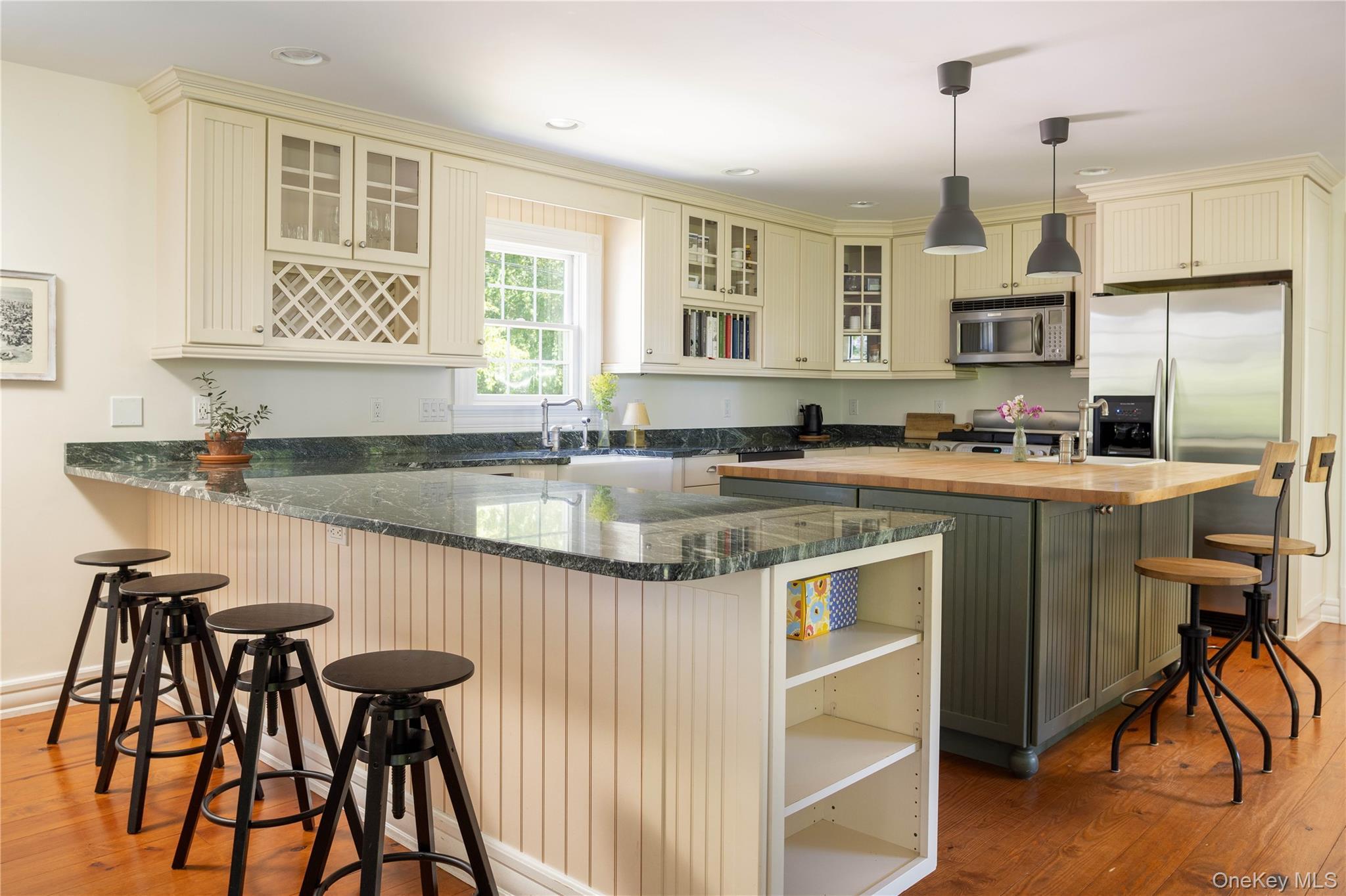 Single Family Maiden Lane  Suffolk County, NY 11952, MLS-1041698-4