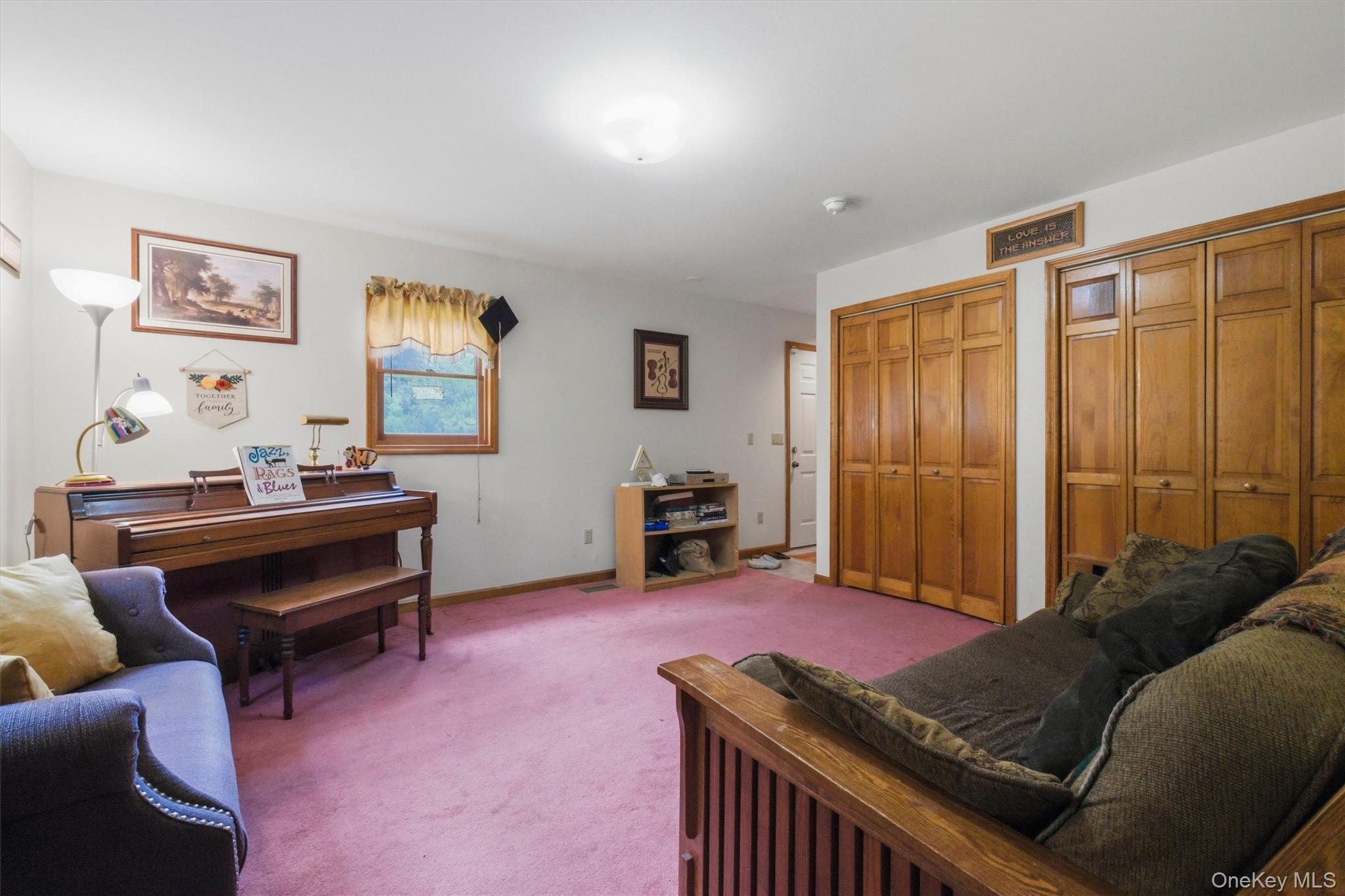Single Family Chaucer Road  Dutchess County, NY 12580, MLS-1041708-14