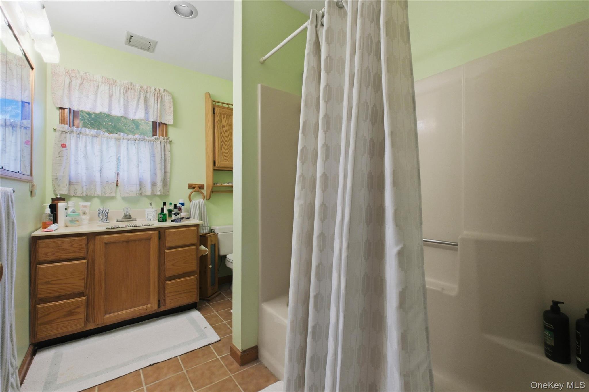 Single Family Chaucer Road  Dutchess County, NY 12580, MLS-1041708-32