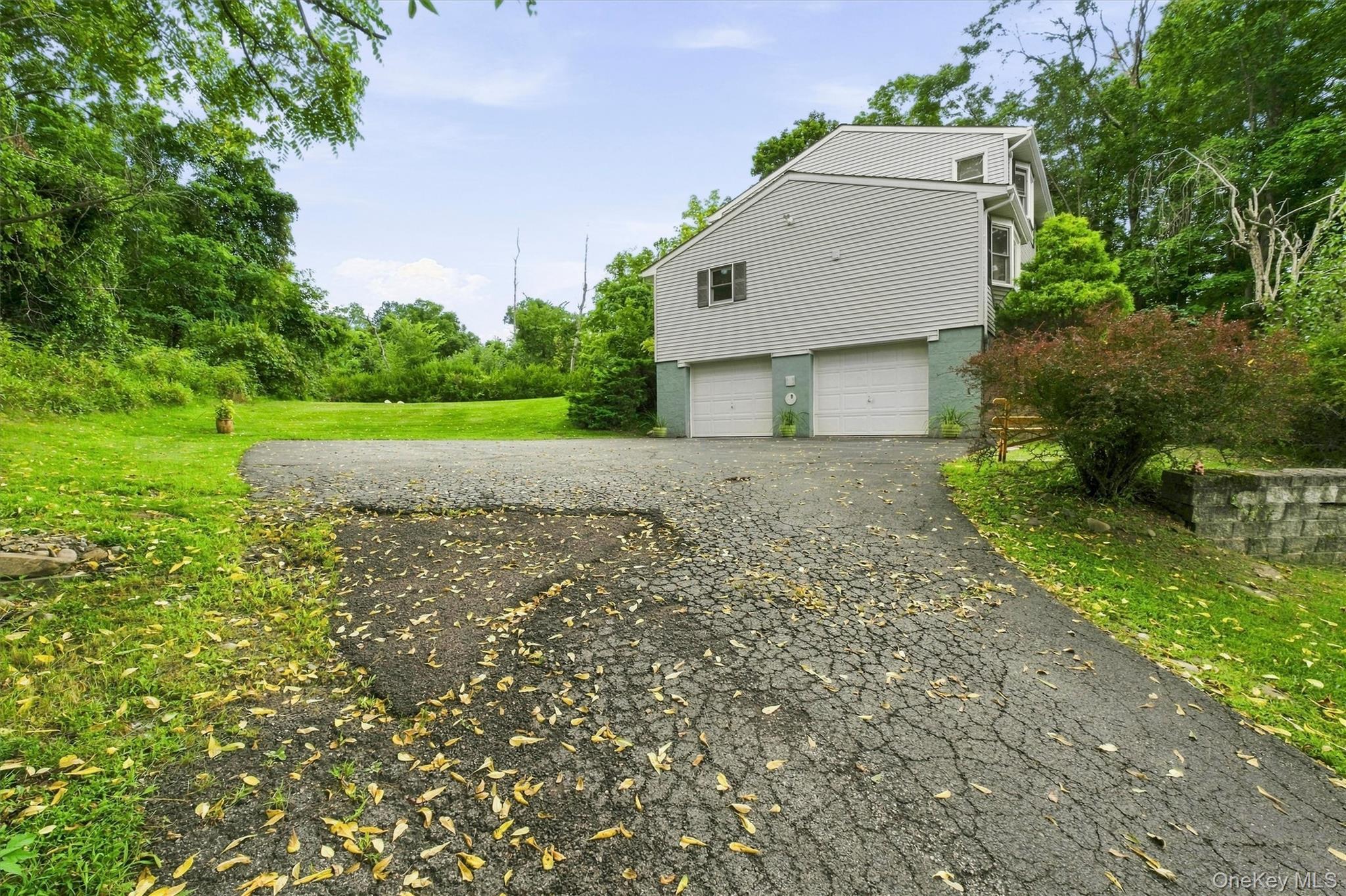 Single Family Chaucer Road  Dutchess County, NY 12580, MLS-1041708-44