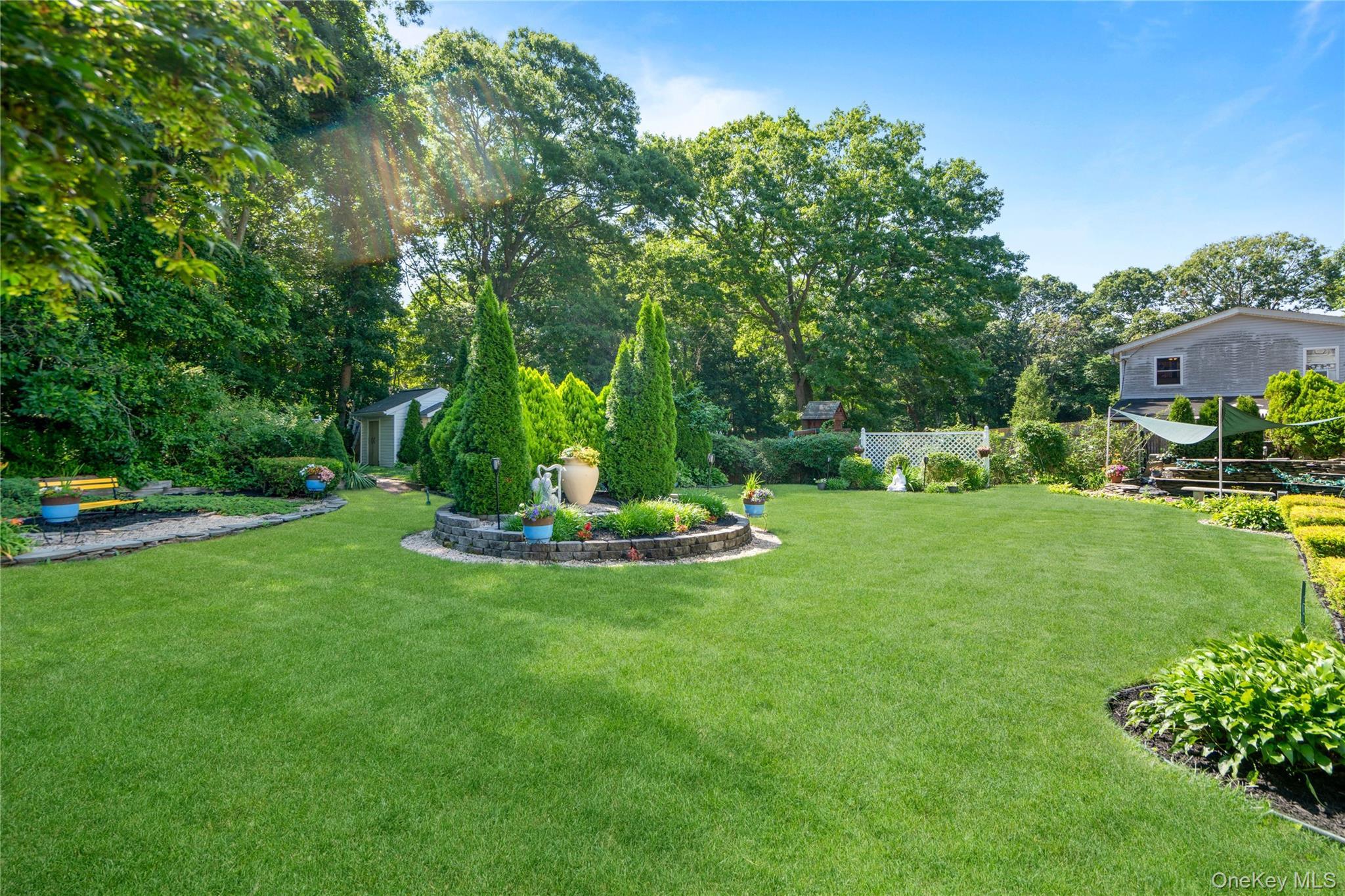 Single Family Boxwood Drive Suffolk County, NY 11967, MLS-1041711-11