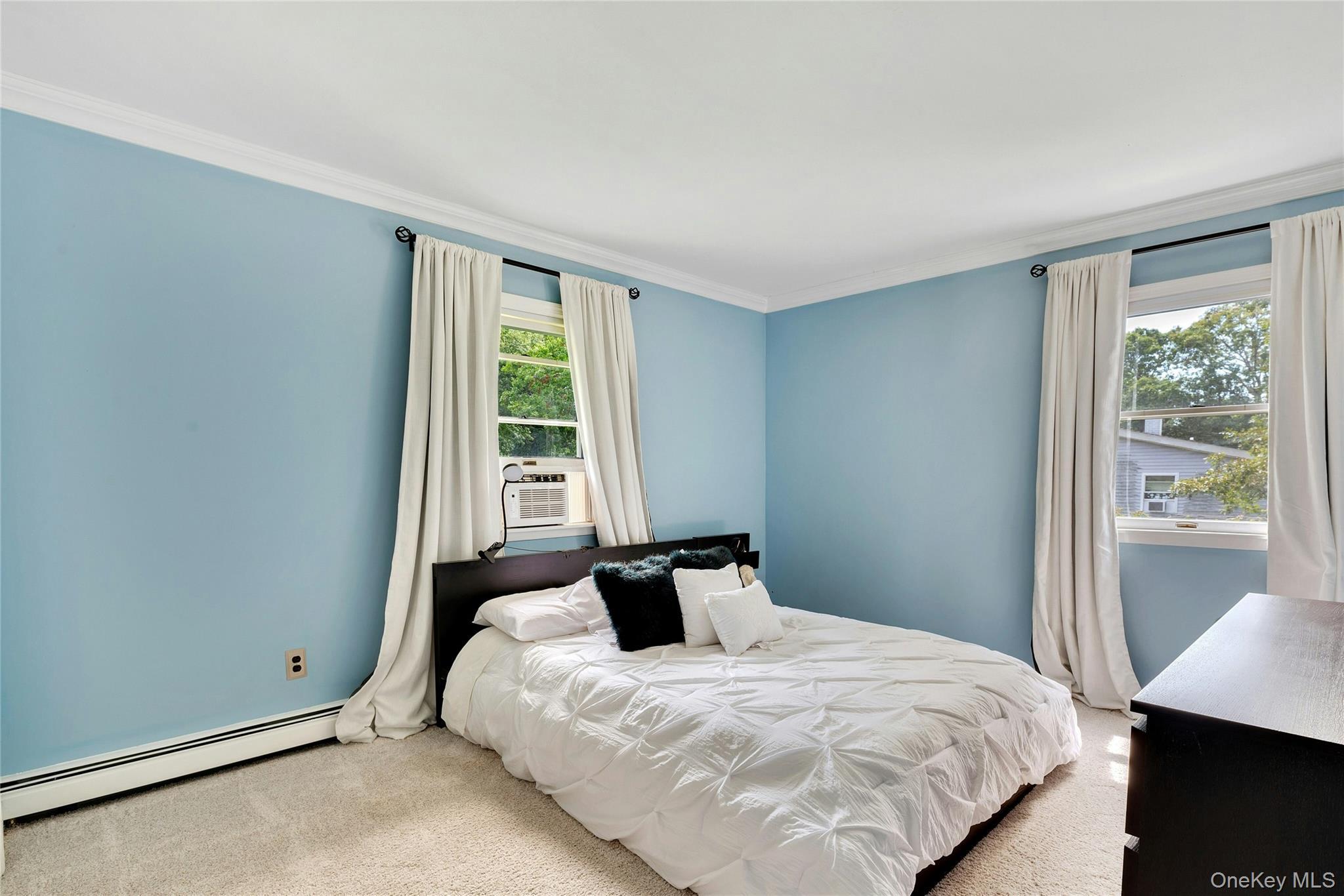 Single Family Boxwood Drive Suffolk County, NY 11967, MLS-1041711-26