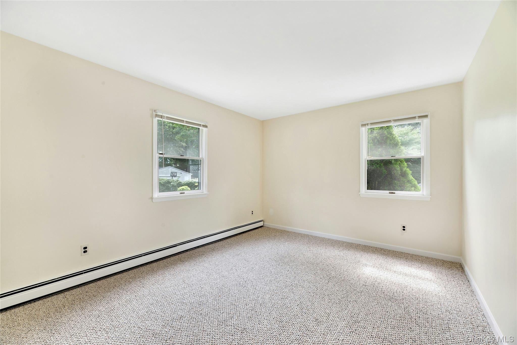 Single Family Boxwood Drive Suffolk County, NY 11967, MLS-1041711-36
