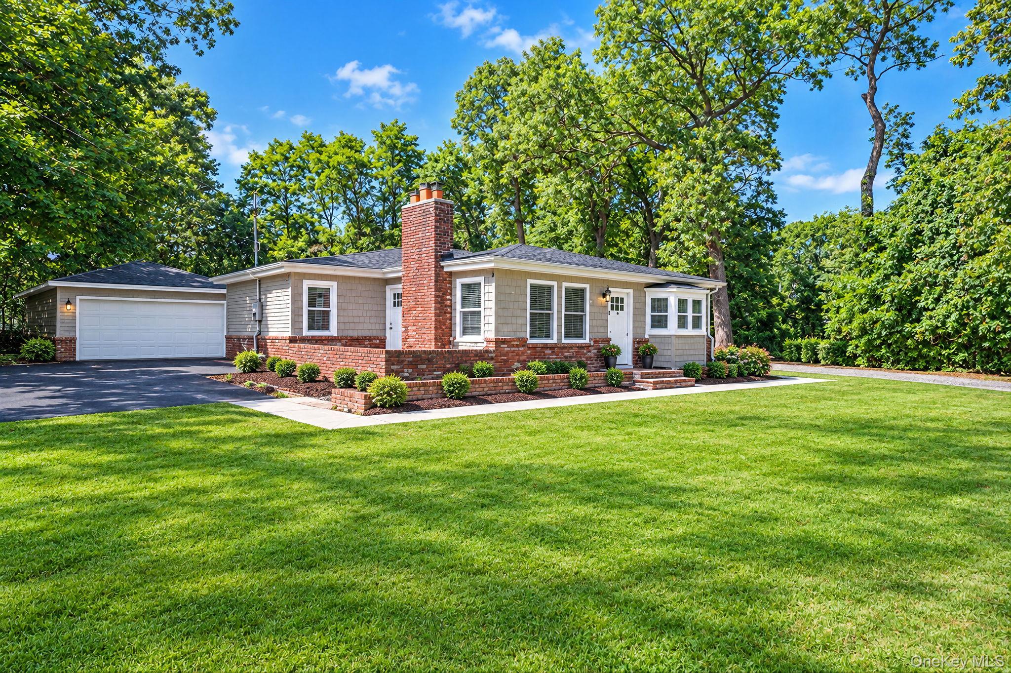 Single Family Sunny Road Suffolk County, NY 11780, MLS-1041719-2