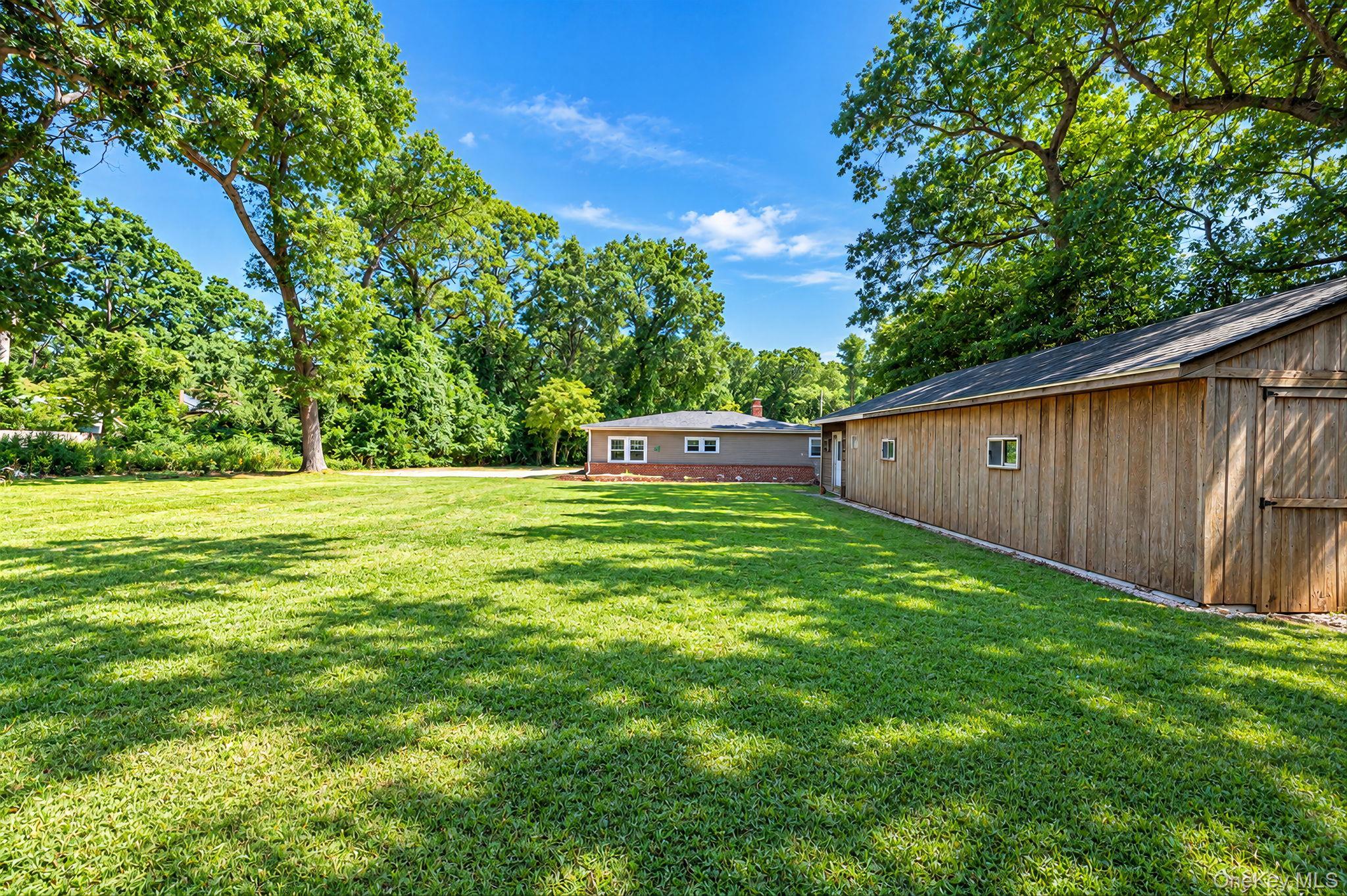 Single Family Sunny Road Suffolk County, NY 11780, MLS-1041719-6