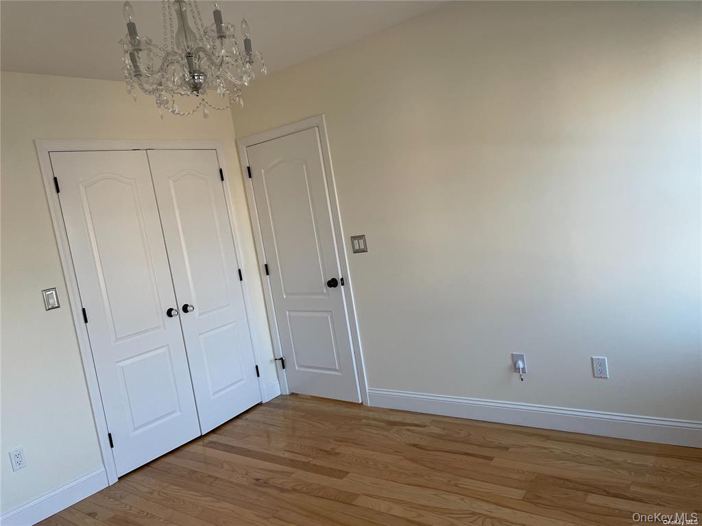 Single Family Wood Lane  Nassau County, NY 11581, MLS-1041725-10