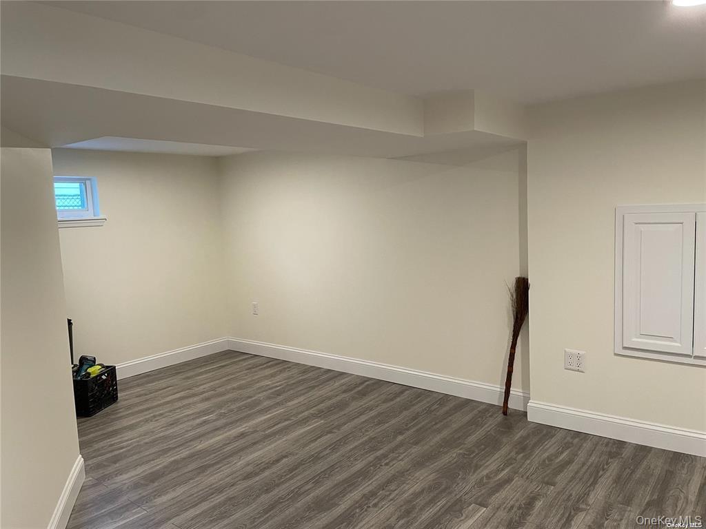 Single Family Wood Lane  Nassau County, NY 11581, MLS-1041725-14
