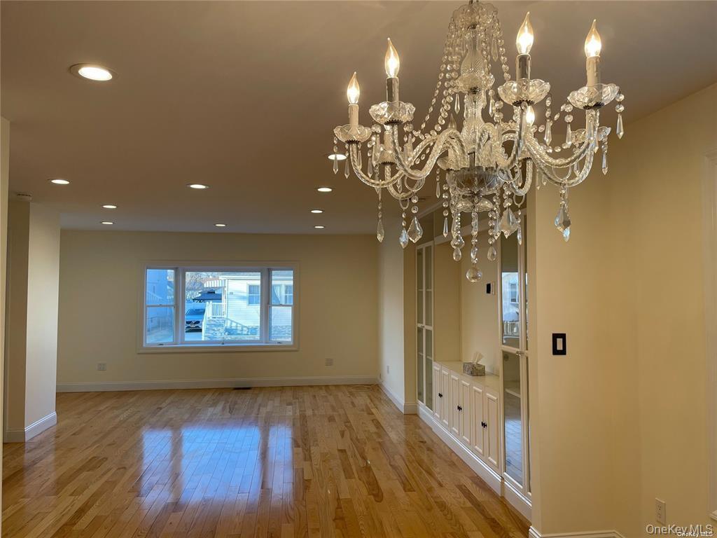 Single Family Wood Lane  Nassau County, NY 11581, MLS-1041725-4