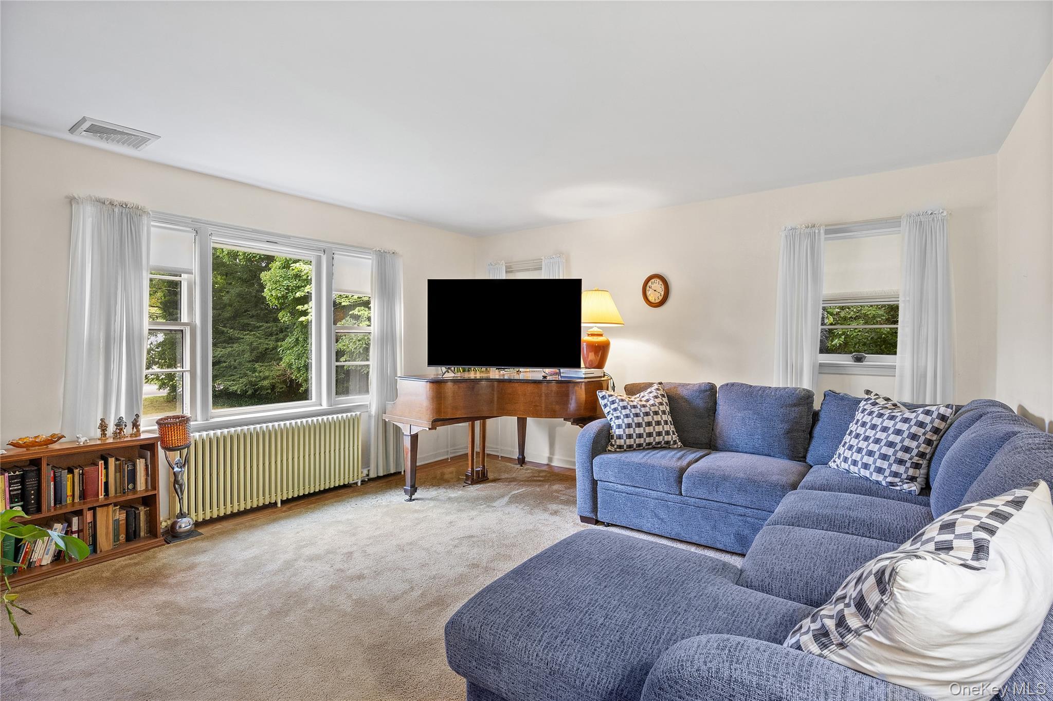 Single Family Warner Road Suffolk County, NY 11743, MLS-1041730-10