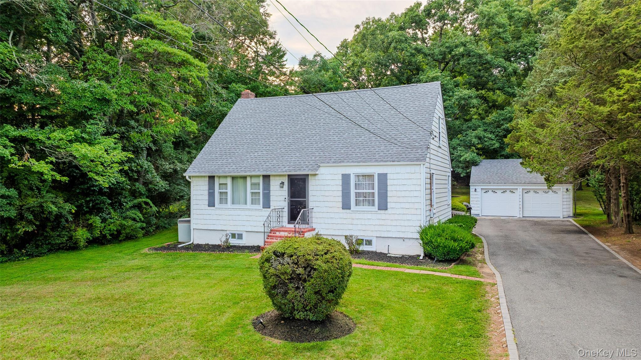 Single Family Warner Road Suffolk County, NY 11743, MLS-1041730-2