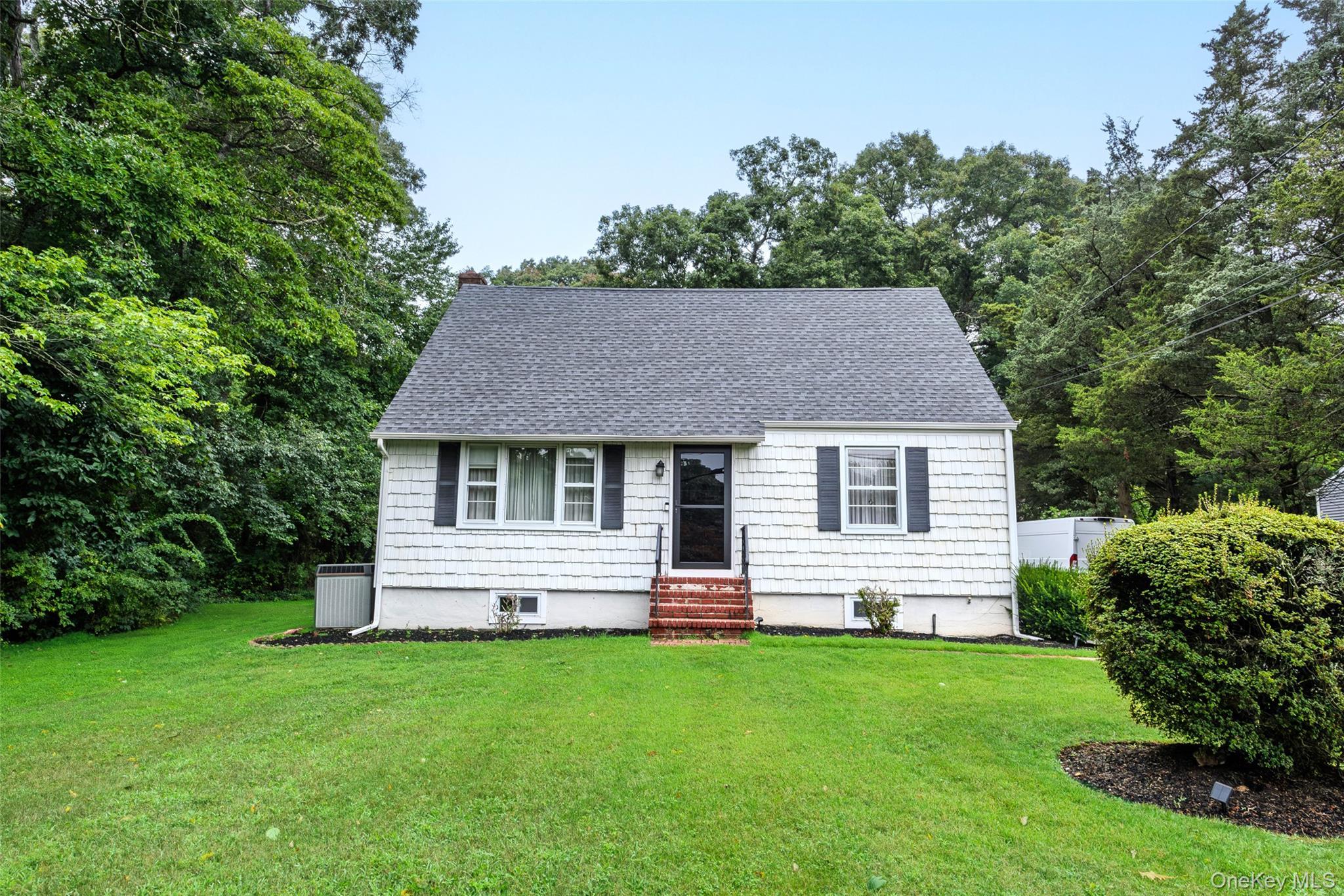 Single Family Warner Road Suffolk County, NY 11743, MLS-1041730-3