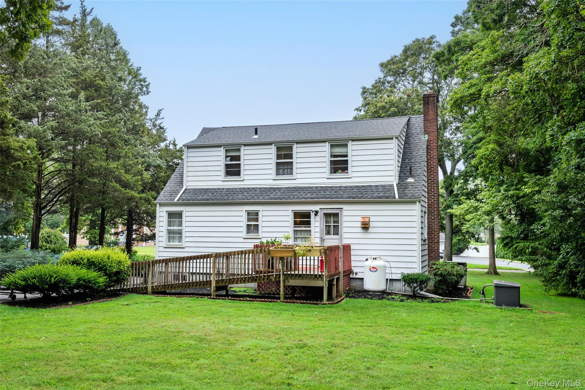 Single Family Warner Road Suffolk County, NY 11743, MLS-1041730-35