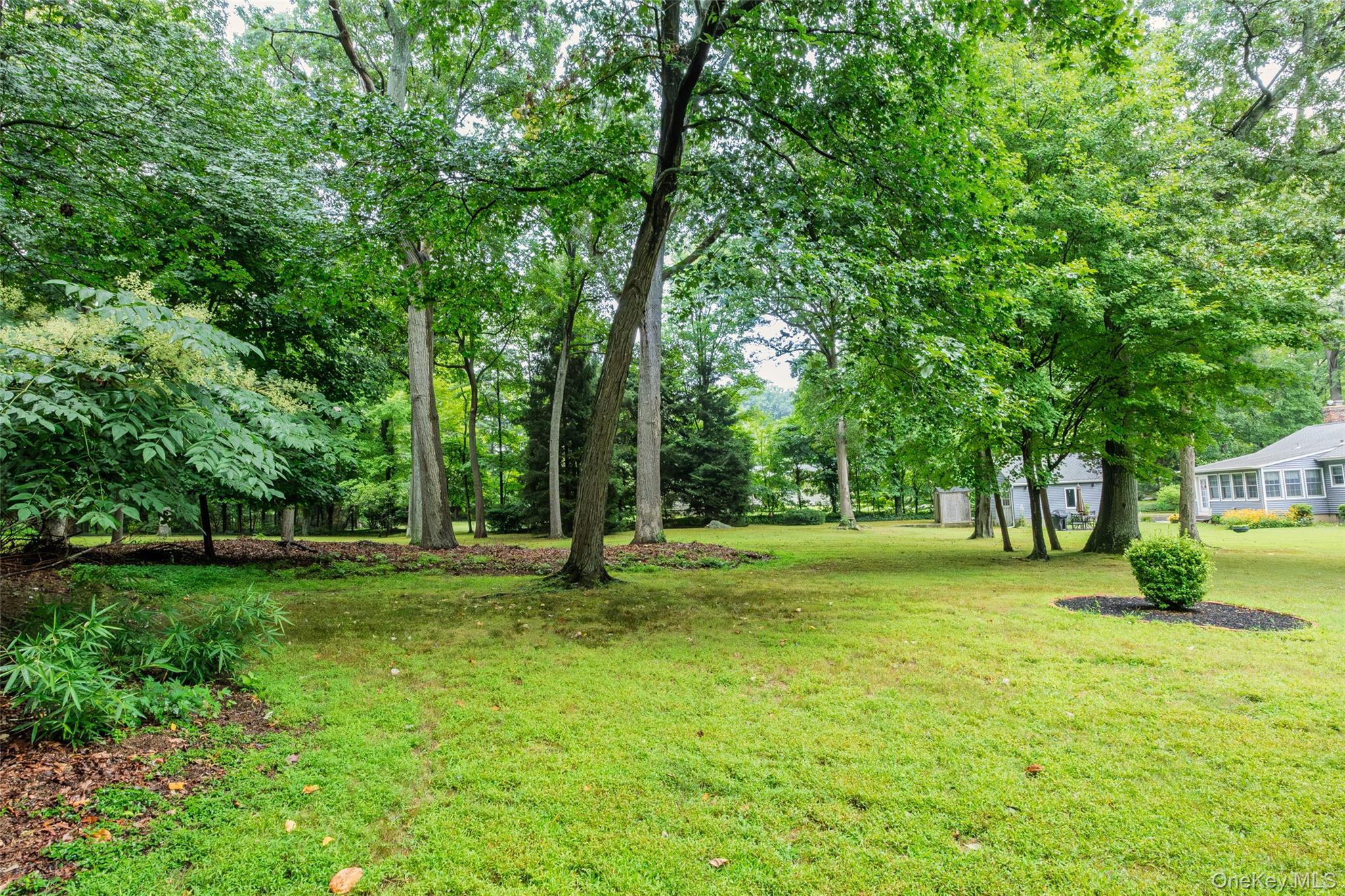 Single Family Warner Road Suffolk County, NY 11743, MLS-1041730-37