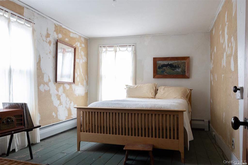 Single Family Middle Road  Suffolk County, NY 11705, MLS-1041740-11