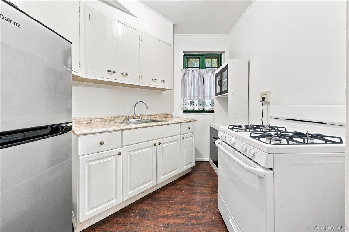 Apartment Unionport Road Bronx, NY 10462, MLS-1041749-5