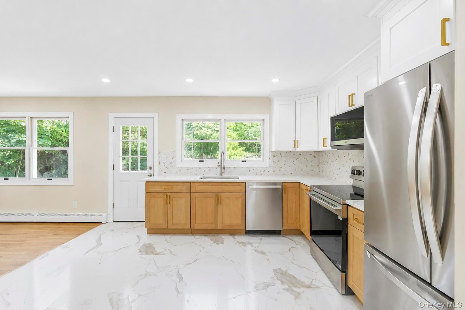 Single Family Noahs Path  Suffolk County, NY 11778, MLS-1041752-13