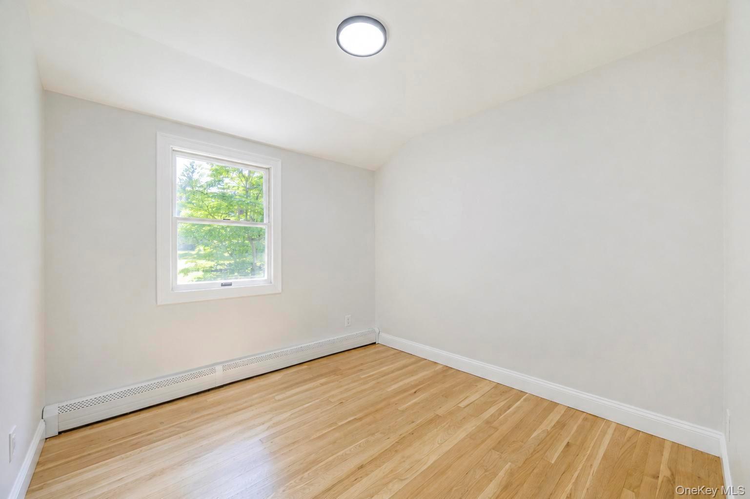 Single Family Noahs Path  Suffolk County, NY 11778, MLS-1041752-16