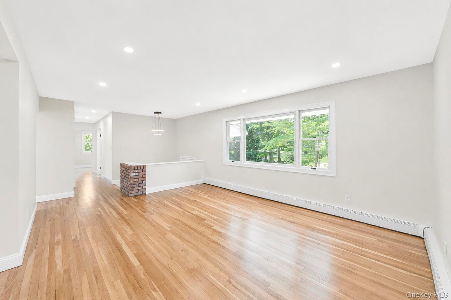 Single Family Noahs Path  Suffolk County, NY 11778, MLS-1041752-8