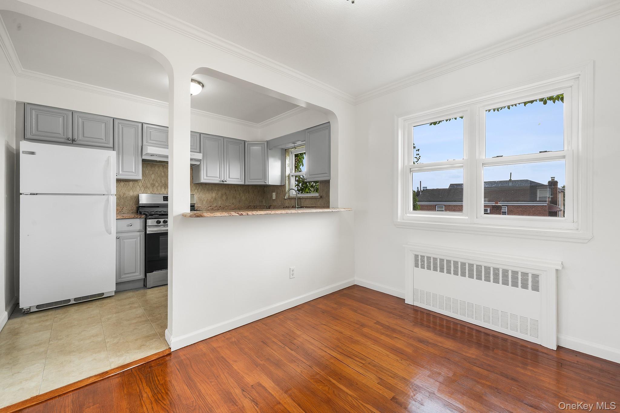 Single Family 74th Street Queens, NY 11370, MLS-1041758-15