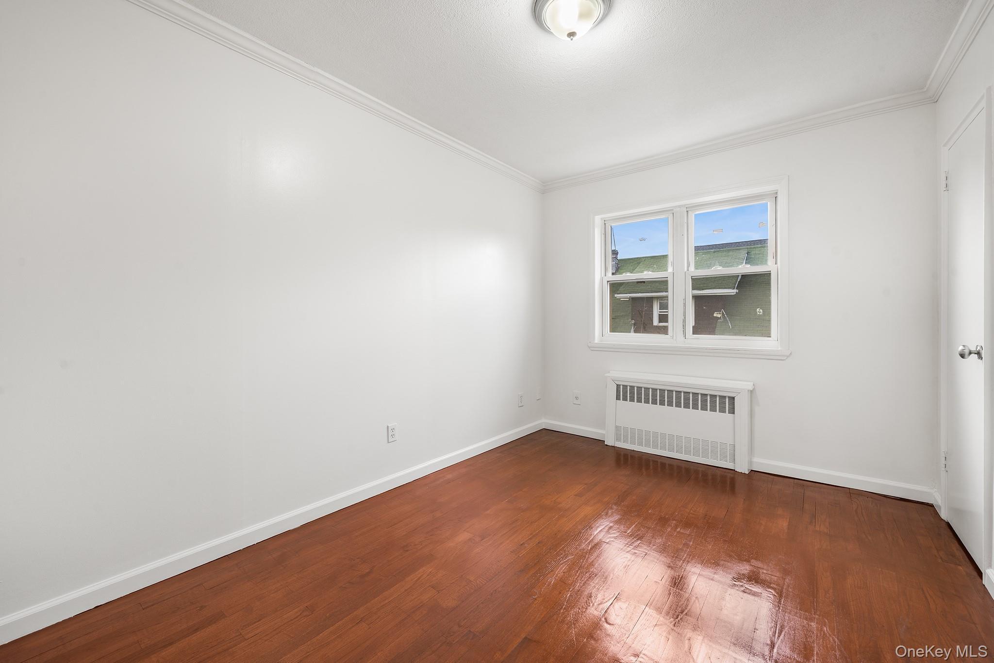 Single Family 74th Street Queens, NY 11370, MLS-1041758-19