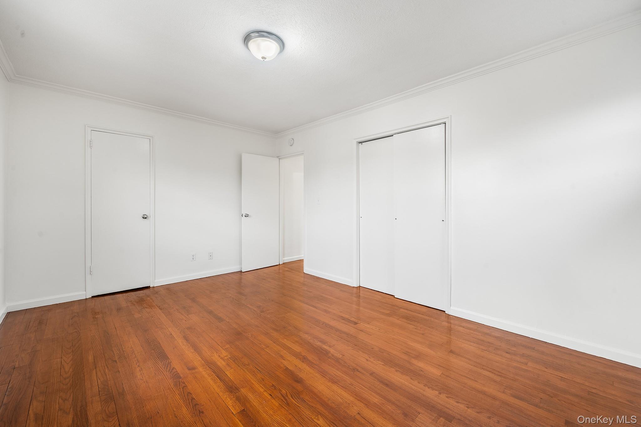 Single Family 74th Street Queens, NY 11370, MLS-1041758-22