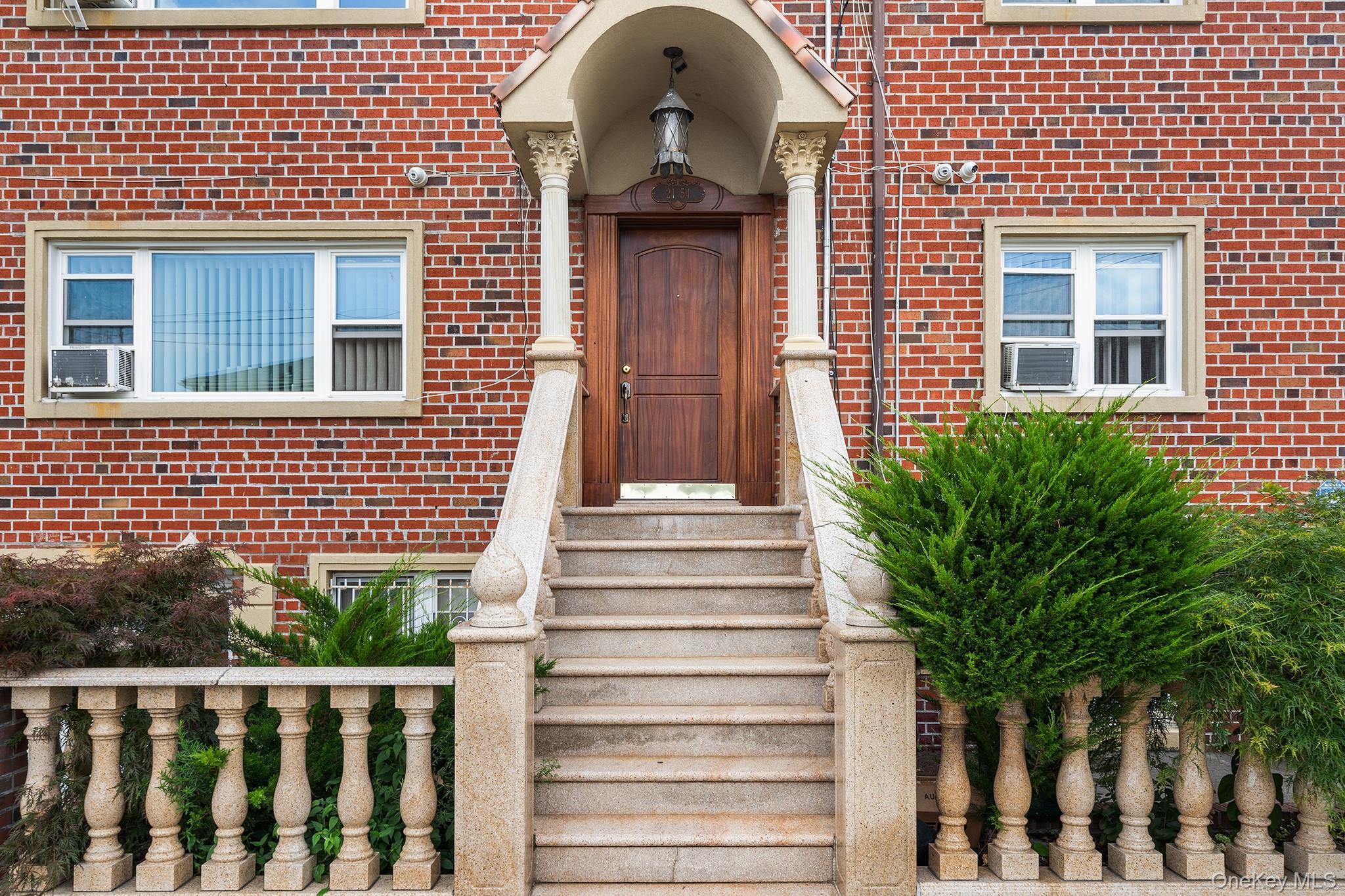 Single Family 74th Street Queens, NY 11370, MLS-1041758-3