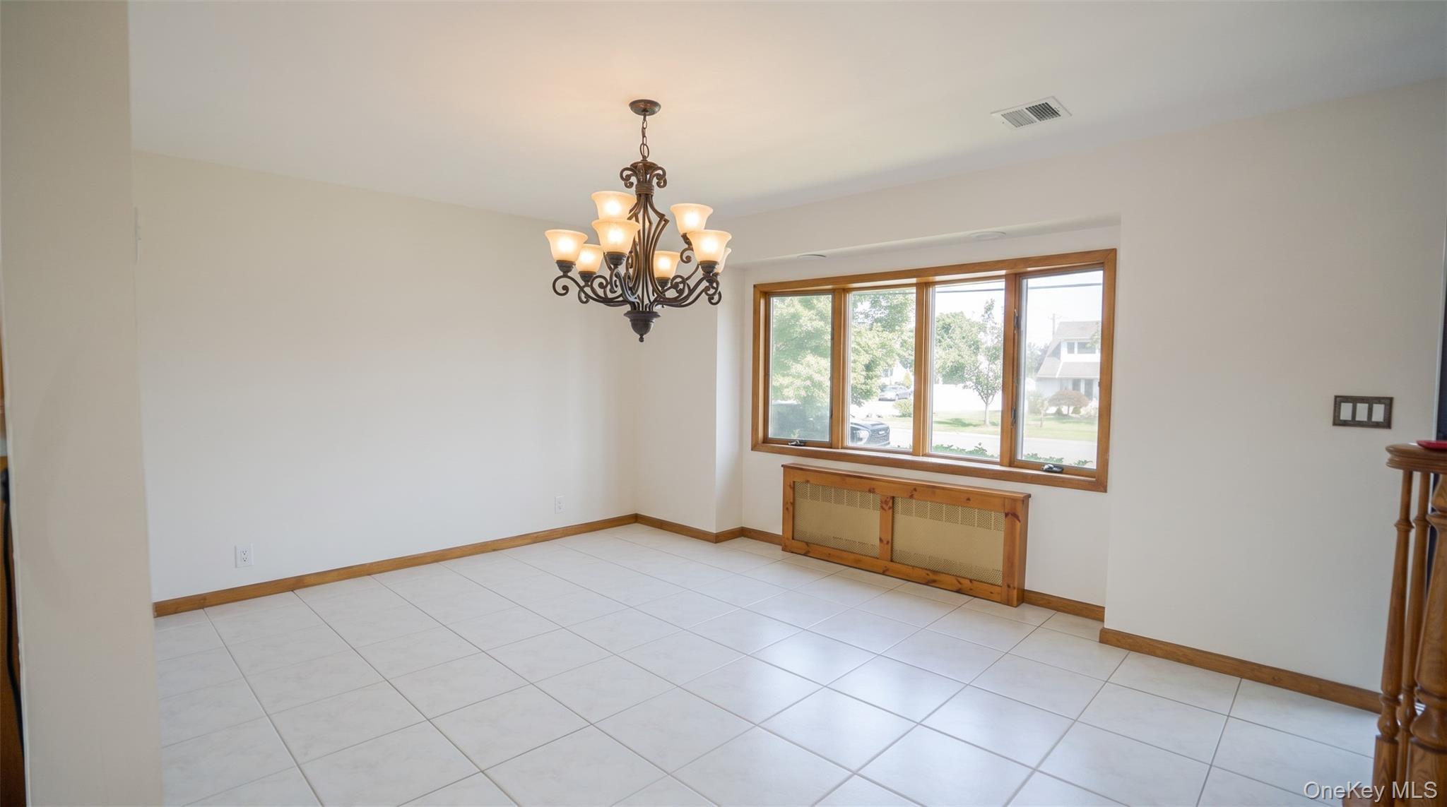 Single Family Weidner Avenue Nassau County, NY 11572, MLS-1041765-11