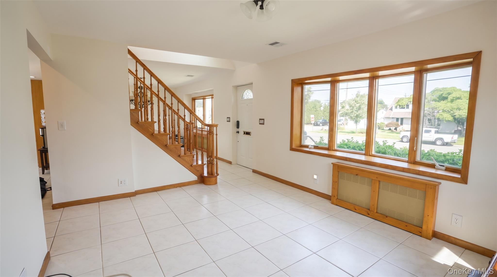 Single Family Weidner Avenue Nassau County, NY 11572, MLS-1041765-14