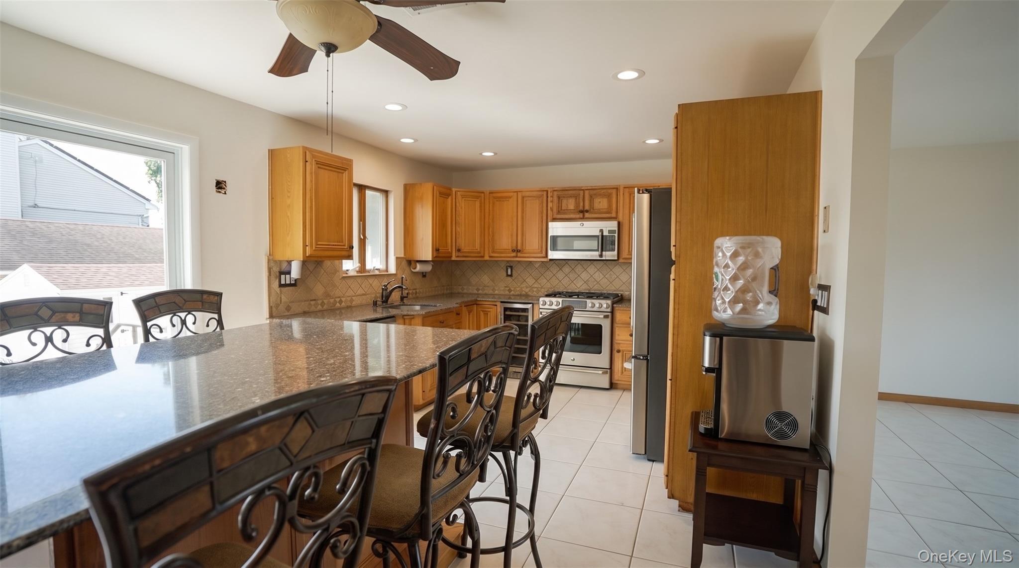 Single Family Weidner Avenue Nassau County, NY 11572, MLS-1041765-4