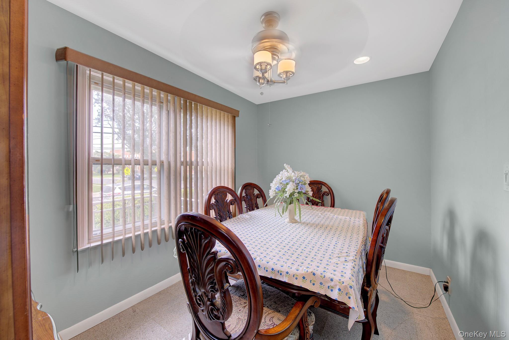 Single Family Saint Agnes Place Nassau County, NY 11010, MLS-1041791-17
