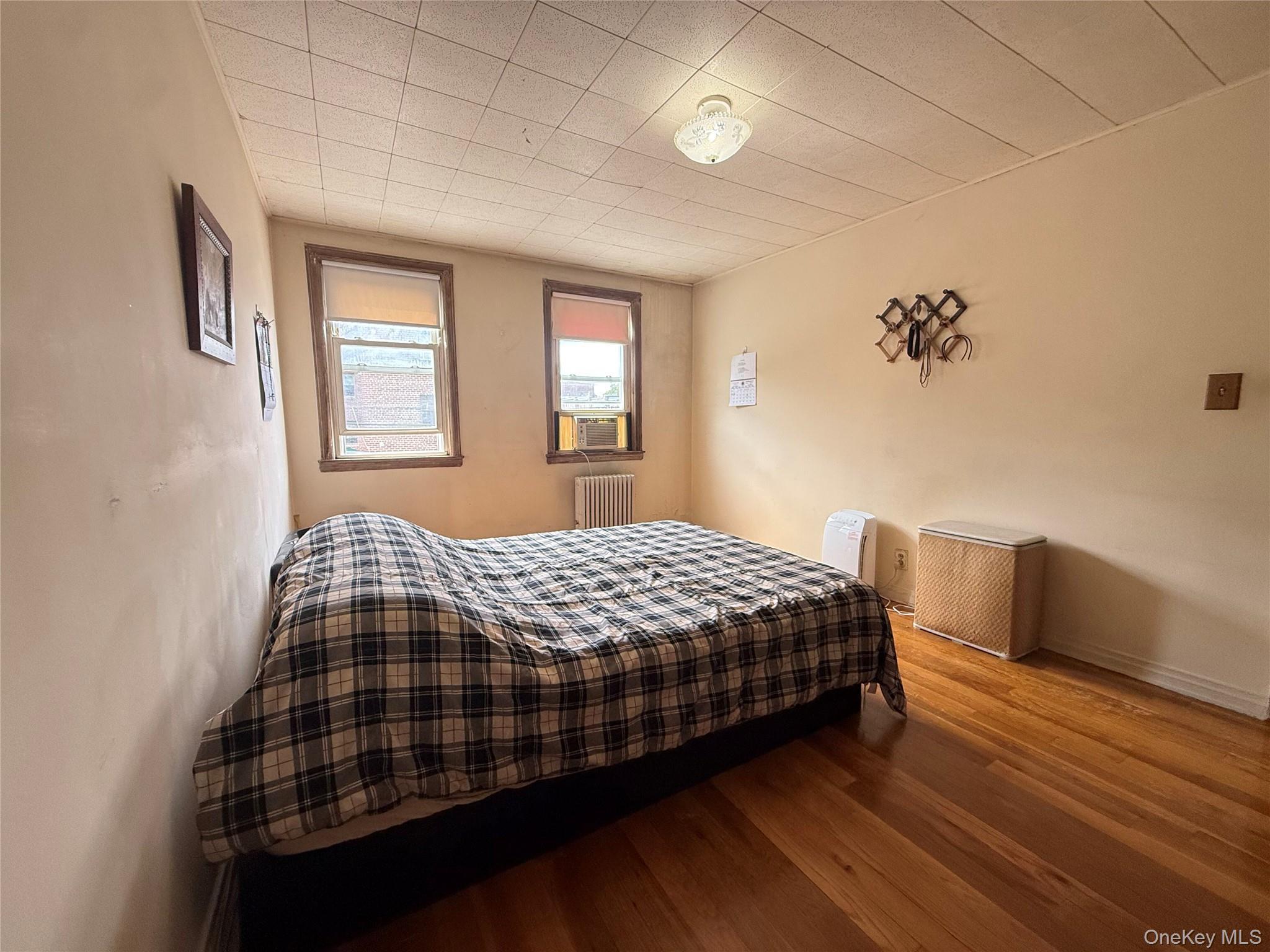 Single Family 46th Avenue  Queens, NY 11361, MLS-1041793-8