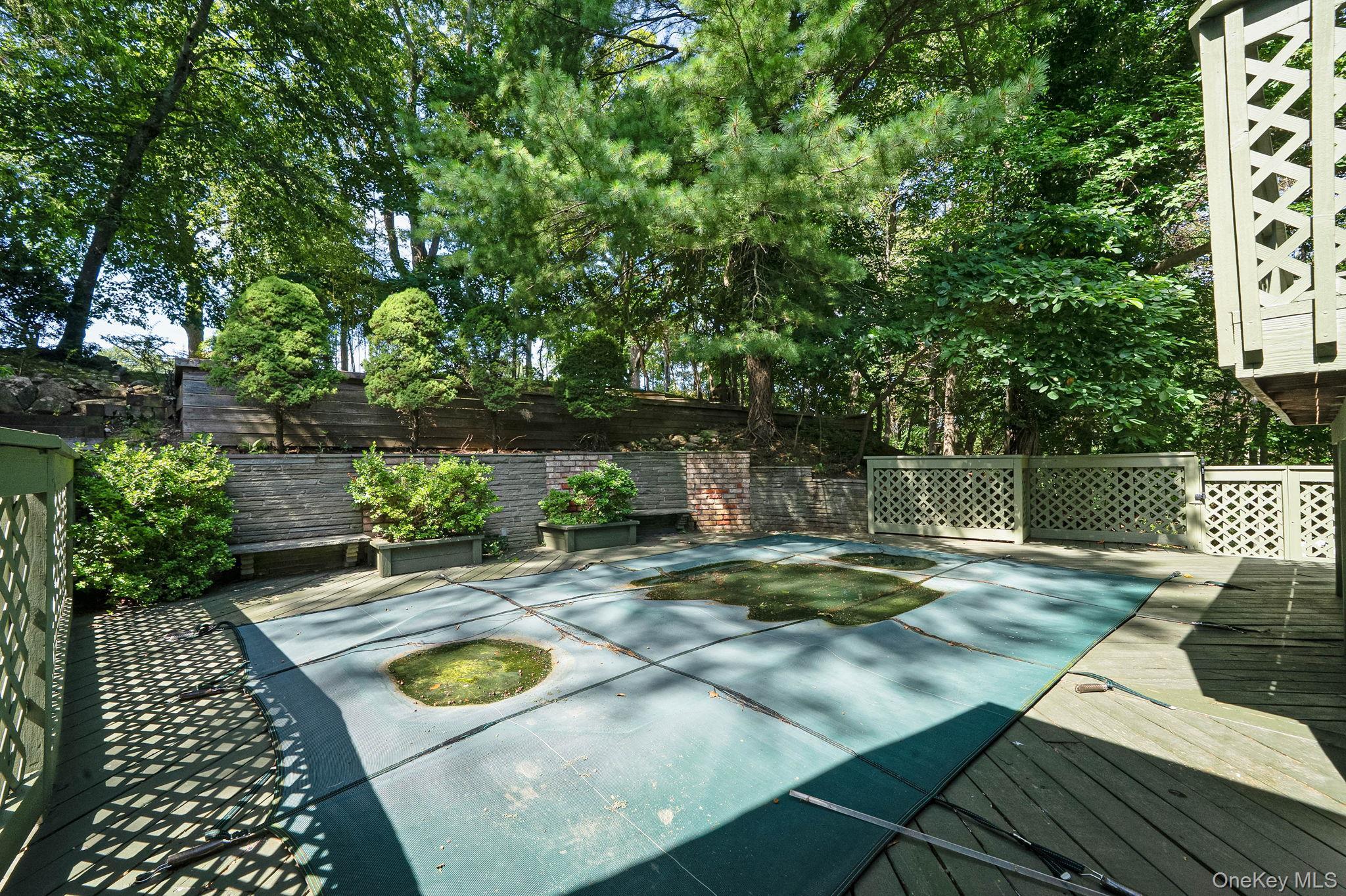 Single Family Oakside Drive Suffolk County, NY 11787, MLS-1041795-14