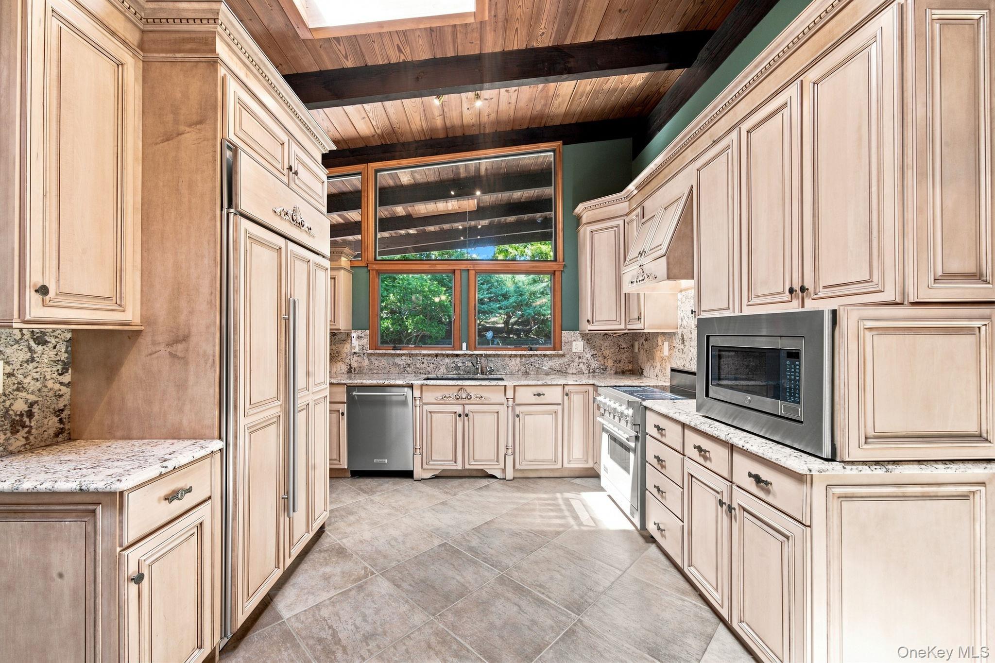 Single Family Oakside Drive Suffolk County, NY 11787, MLS-1041795-26