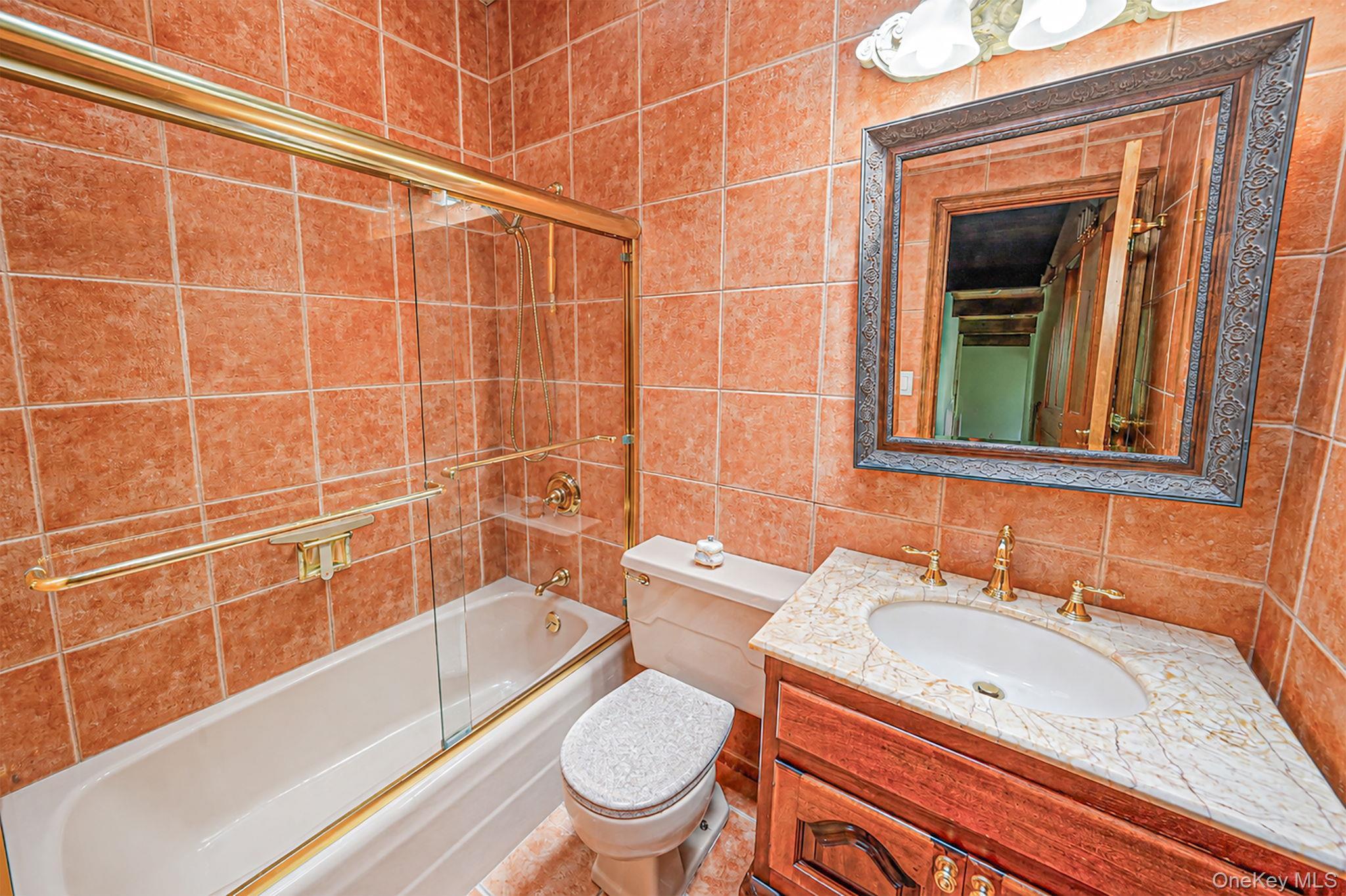 Single Family Oakside Drive Suffolk County, NY 11787, MLS-1041795-43