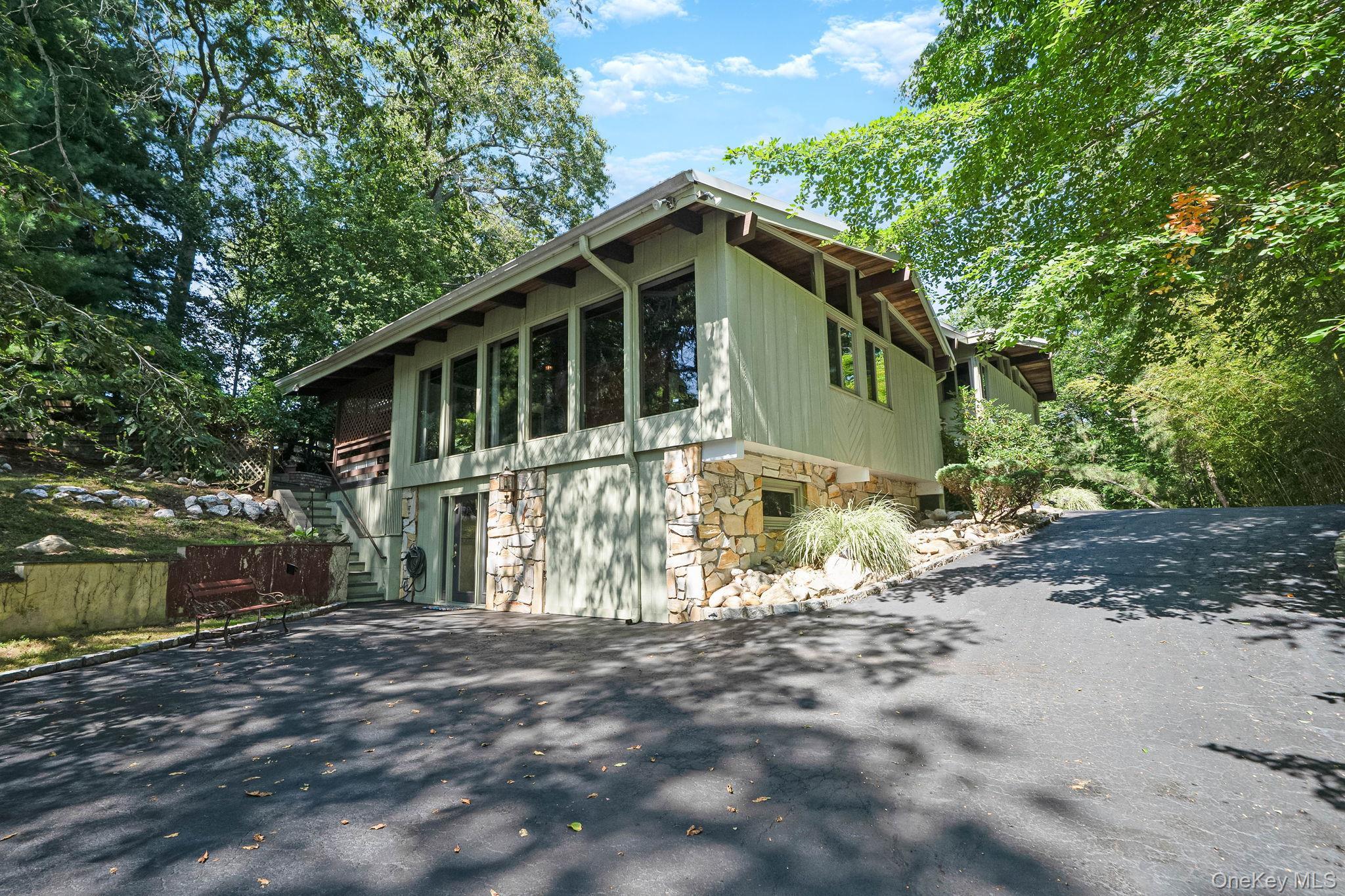 Single Family Oakside Drive Suffolk County, NY 11787, MLS-1041795-7