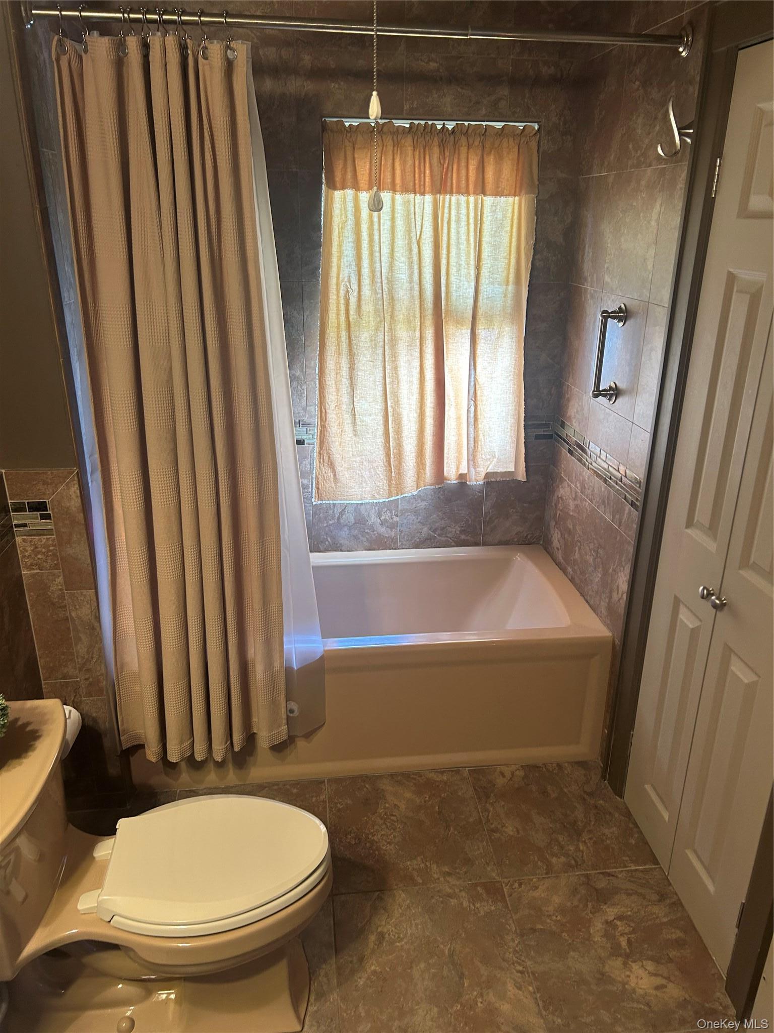 Single Family Springfield Boulevard  Queens, NY 11428, MLS-1041818-15