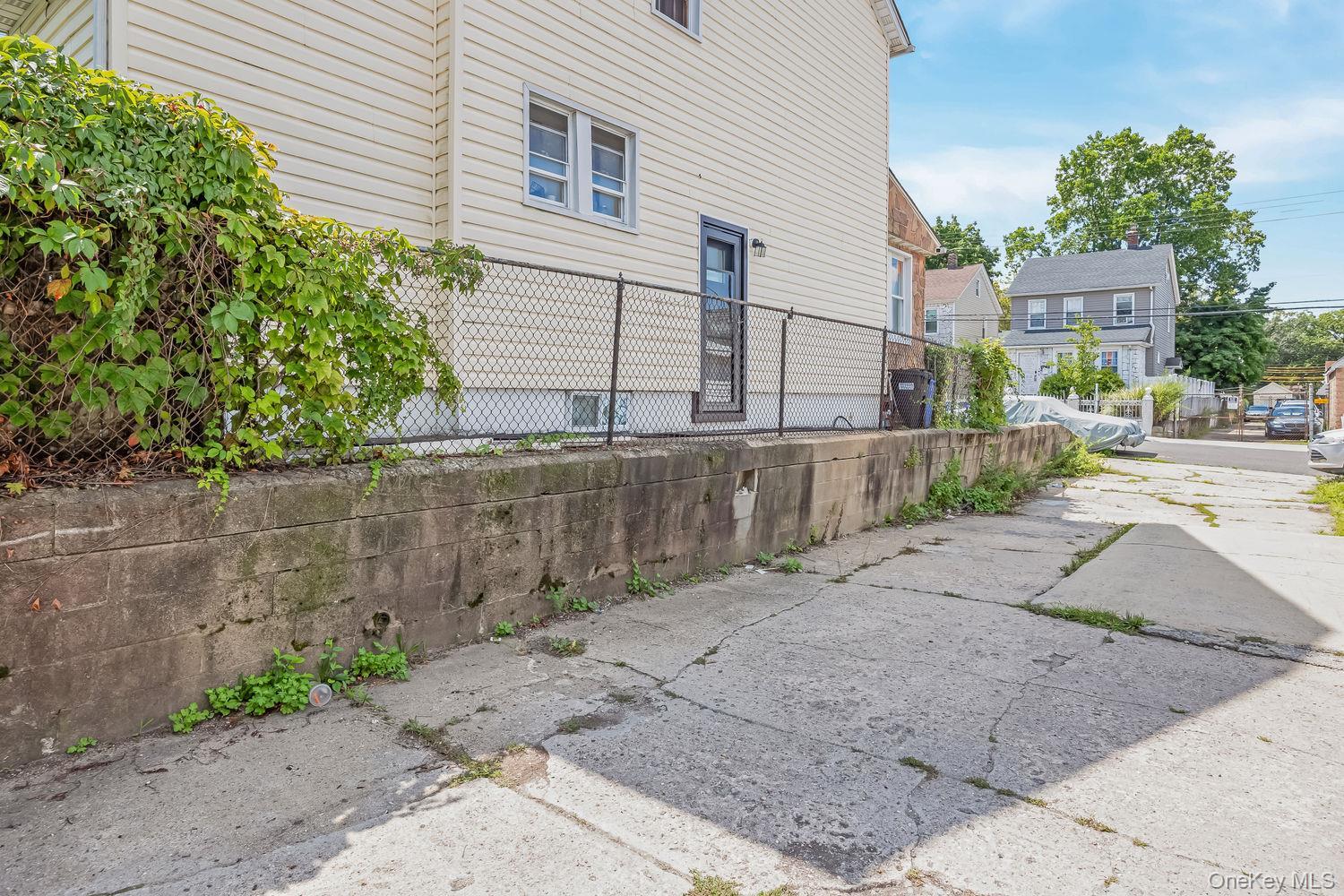 Single Family 115th Avenue Queens, NY 11412, MLS-1041835-20