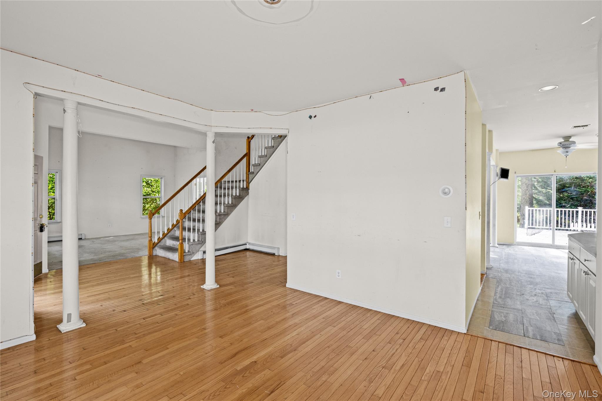 Single Family Jacobsen Court  Suffolk County, NY 11763, MLS-1041838-13