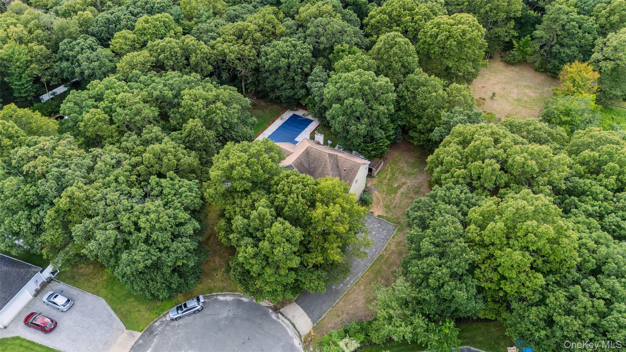 Single Family Jacobsen Court  Suffolk County, NY 11763, MLS-1041838-50